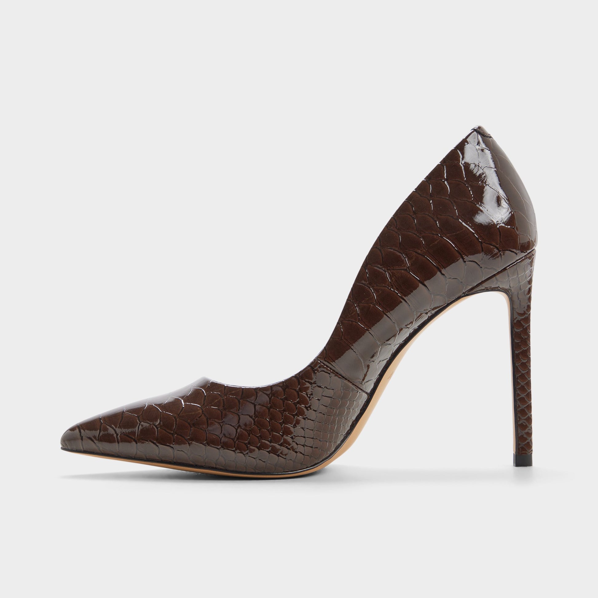 Side view of Dark brown Stessy2.0 Pump
