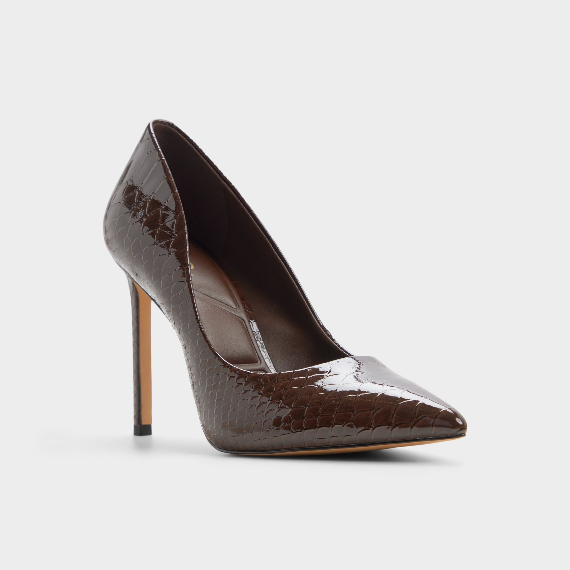 Three-quarter angle of Dark brown Stessy2.0 Pump's front side