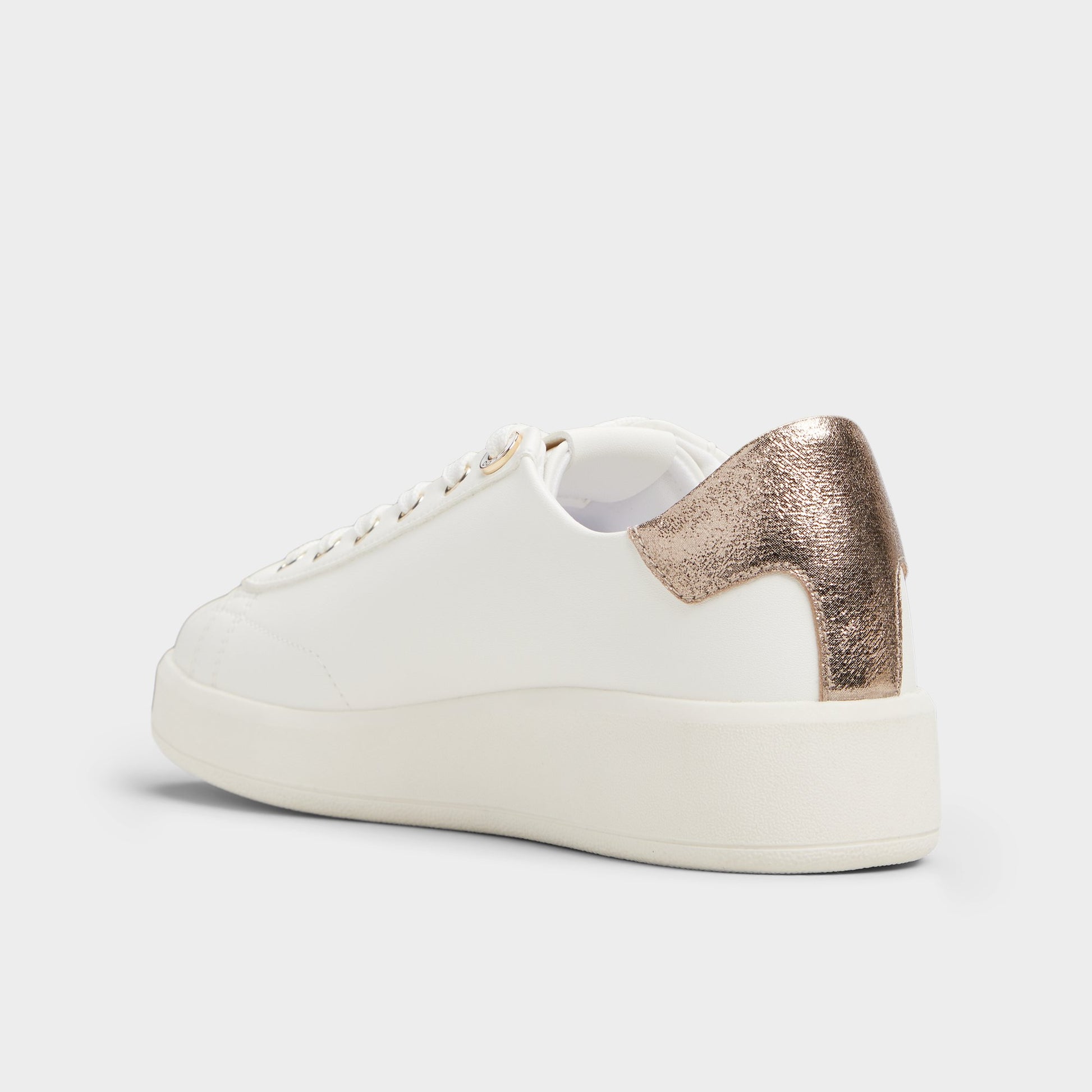 Vue latérale de Blanc Springkiss Sneaker