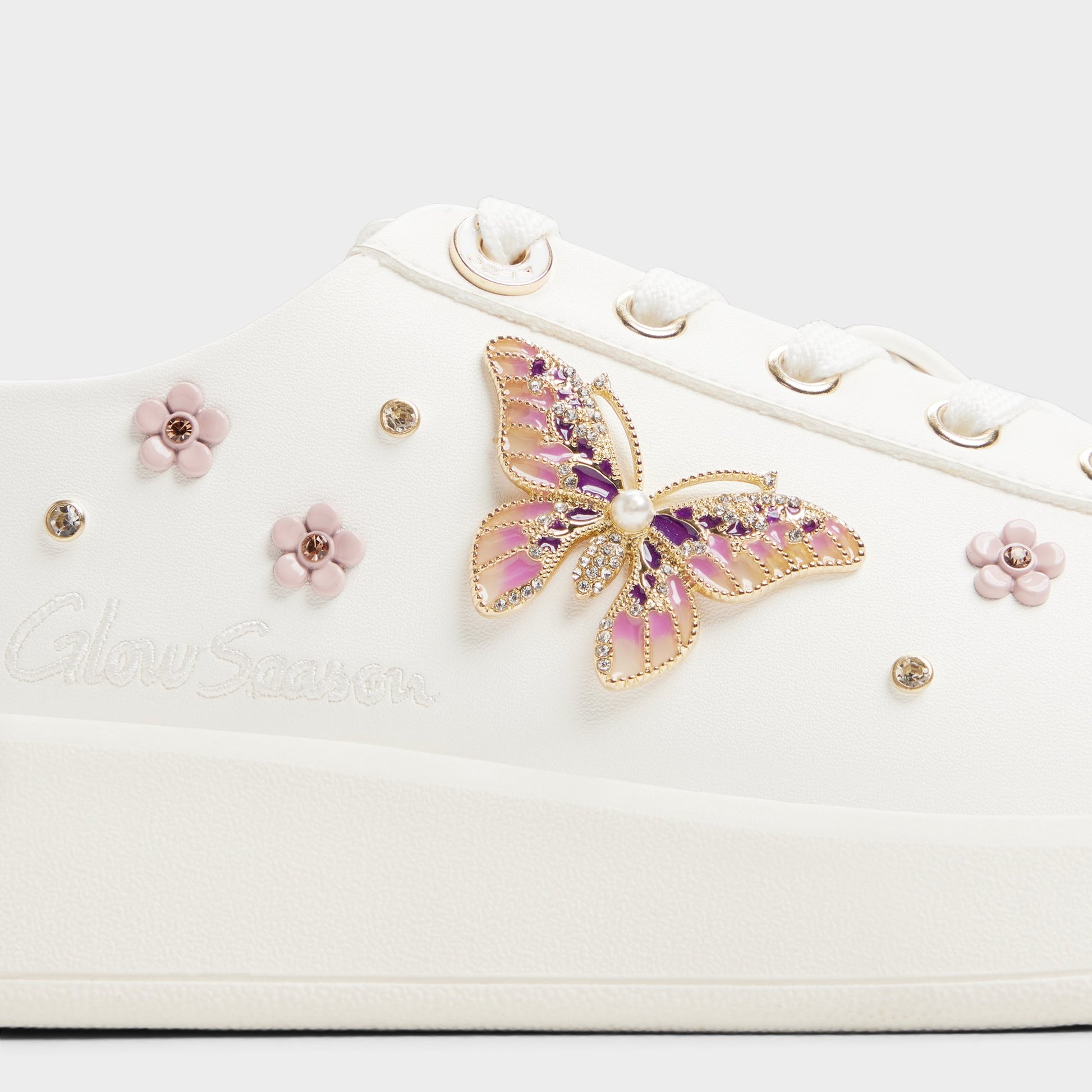 Gros plan de la Blanc Springkiss Sneaker