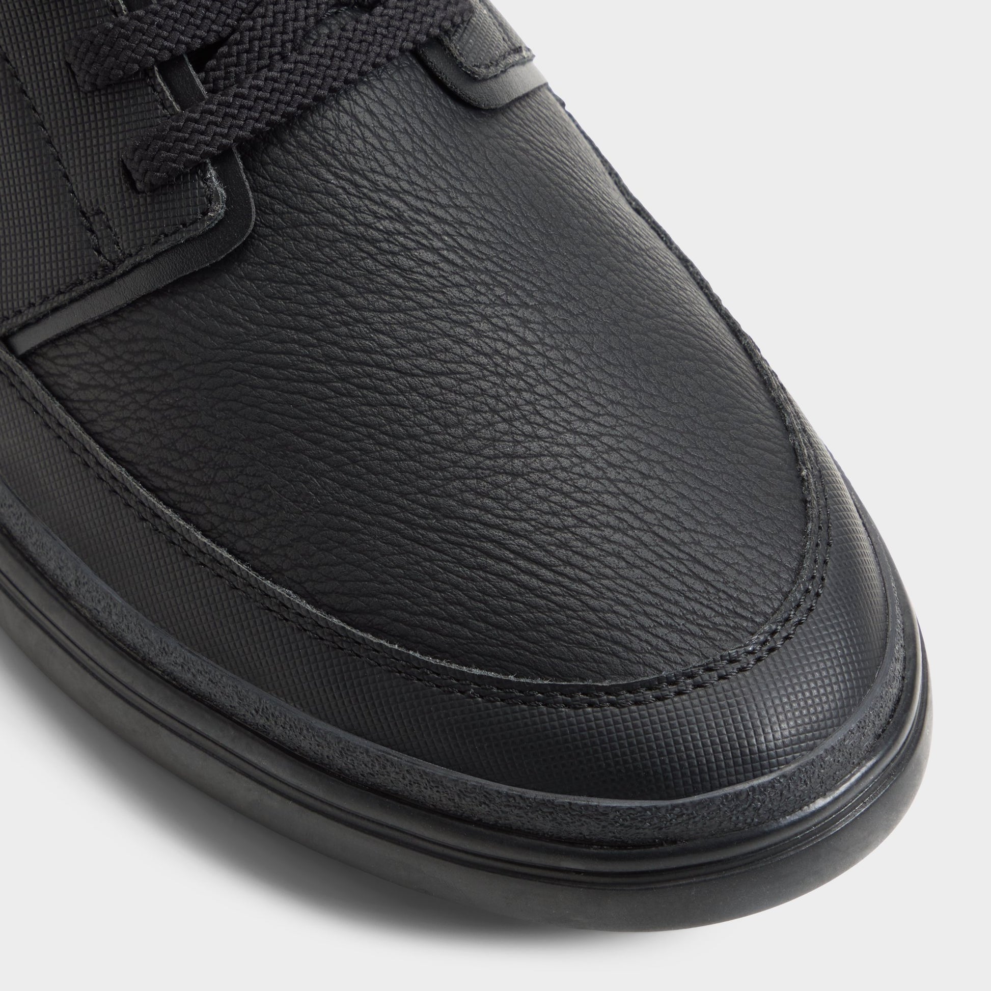 Close-up of the Other black Kurtis Low top sneaker