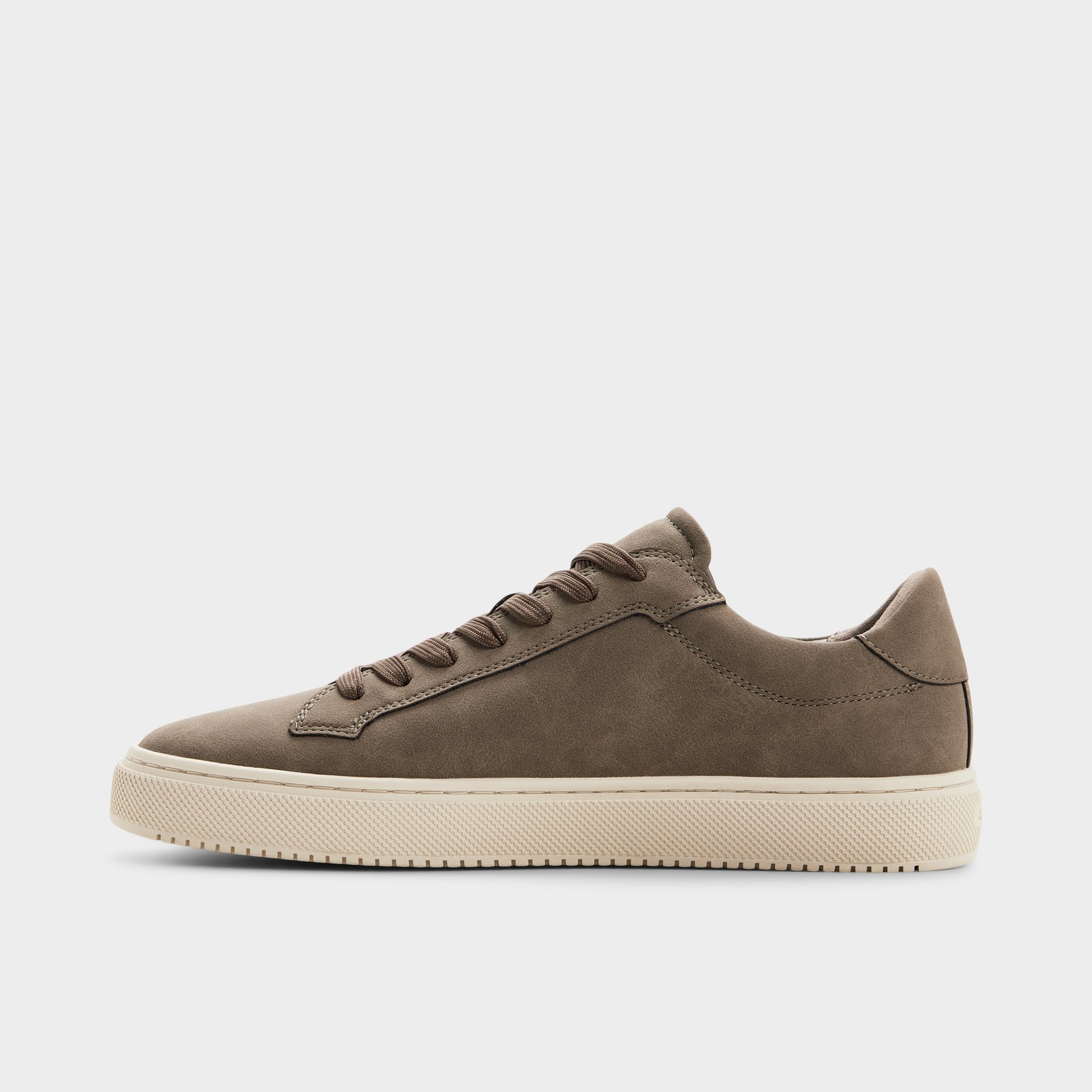 Side view of Taupe Sebbi