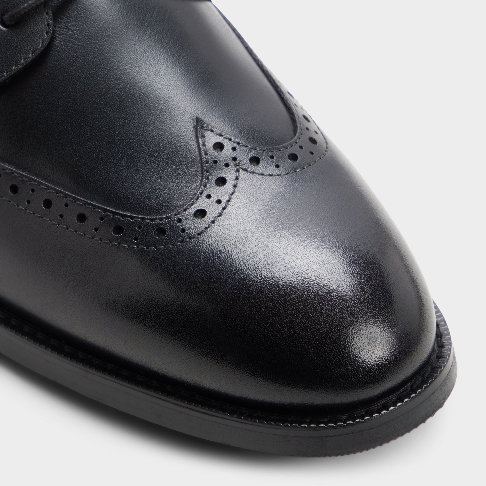 Gros plan de la Noir Harington Chaussure Oxford
