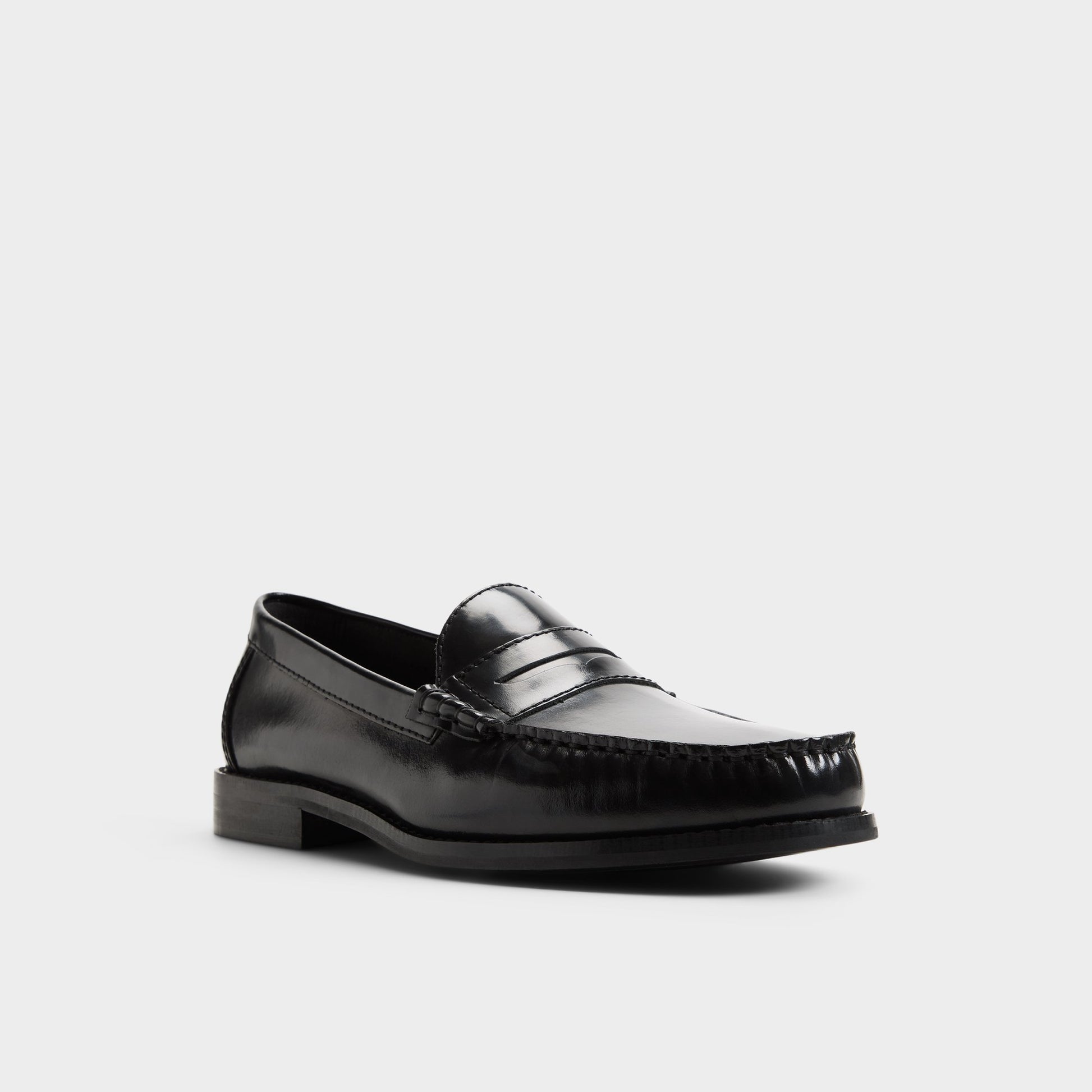 Three-quarter angle of Black Jarey Loafer's front side