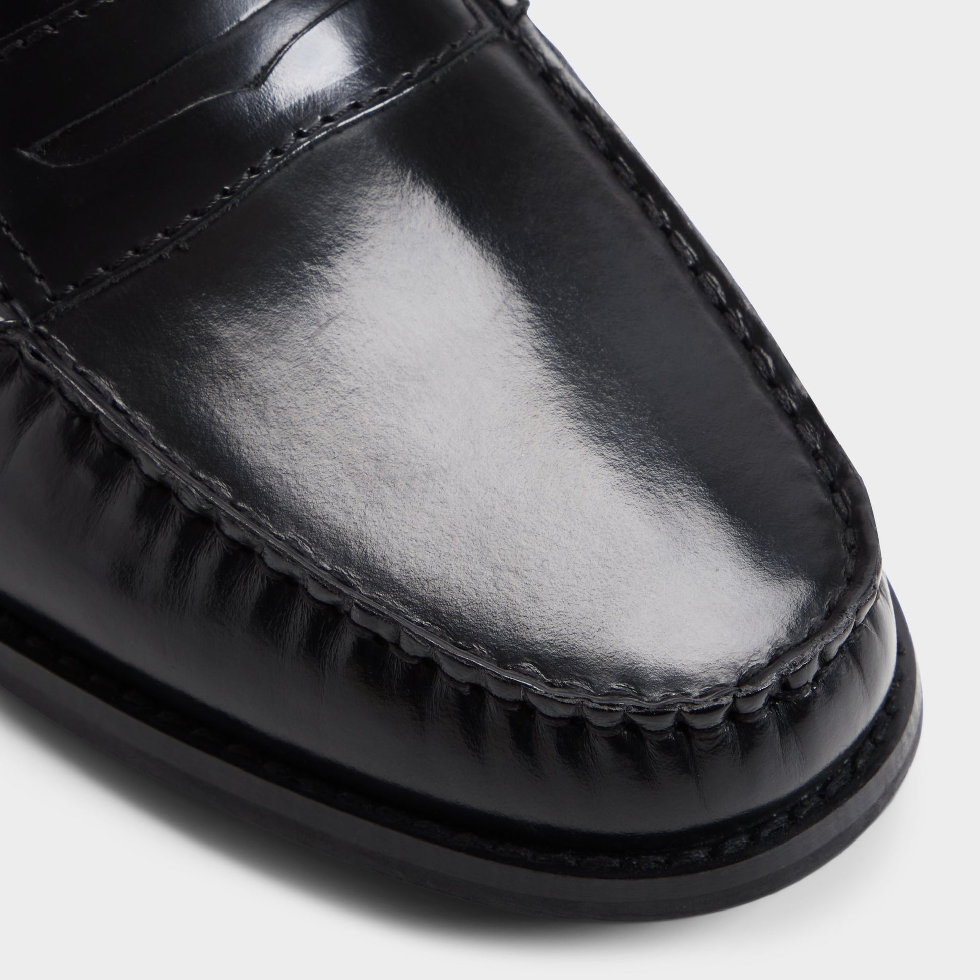 Close-up of the Black Jarey Loafer