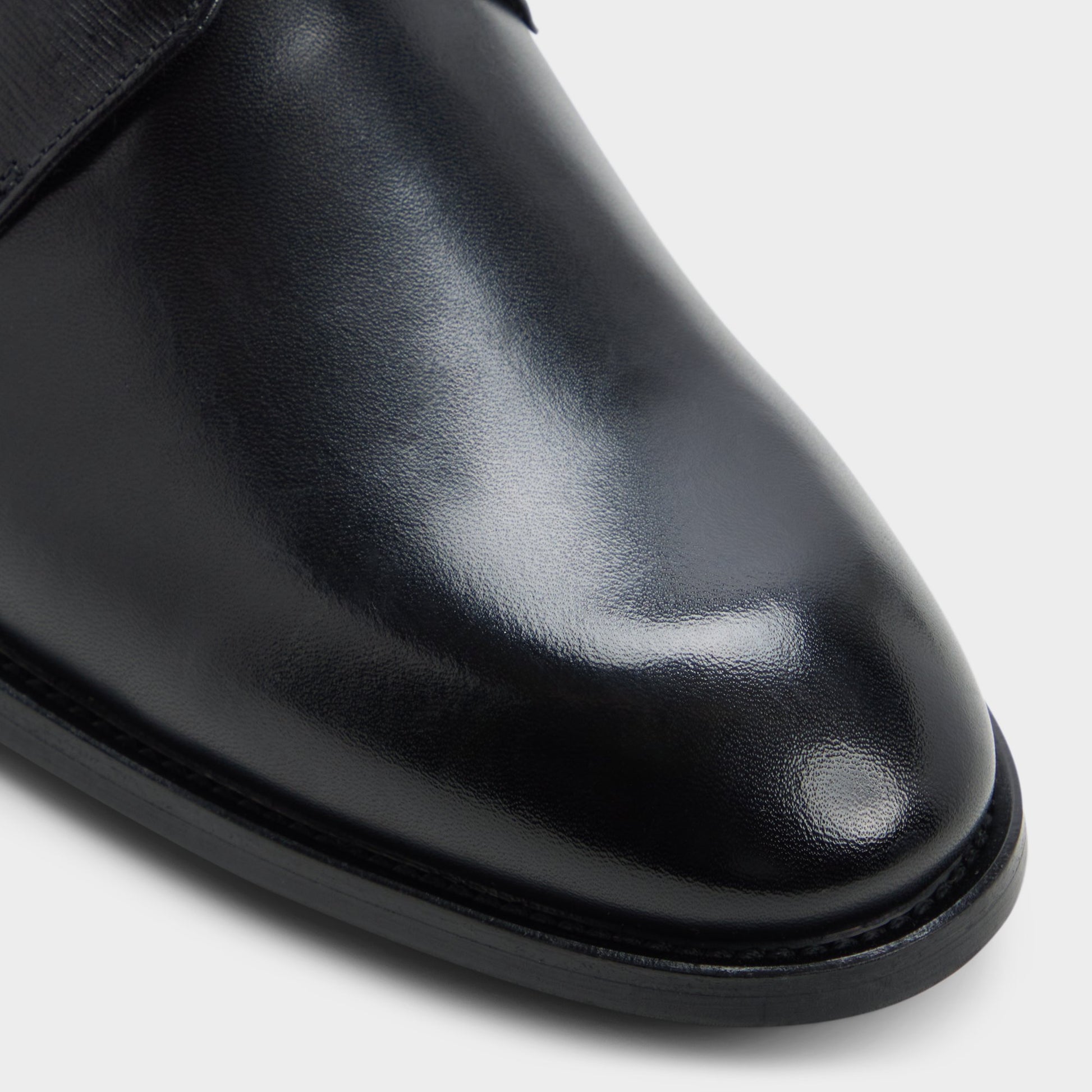 Gros plan de la Noir Jarrett Chaussure Oxford
