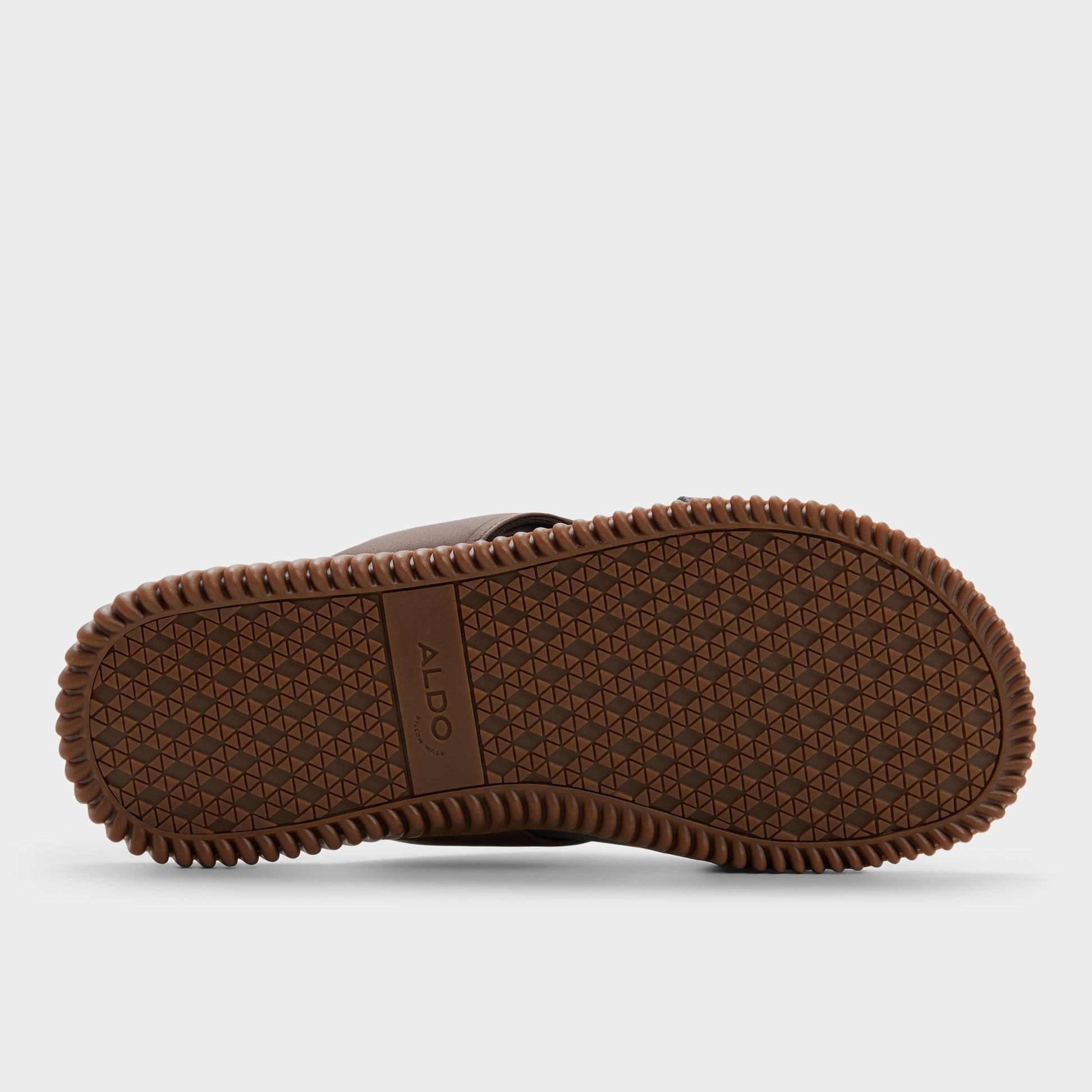 Vue de la semelle de Brown Valmar Slide sandal