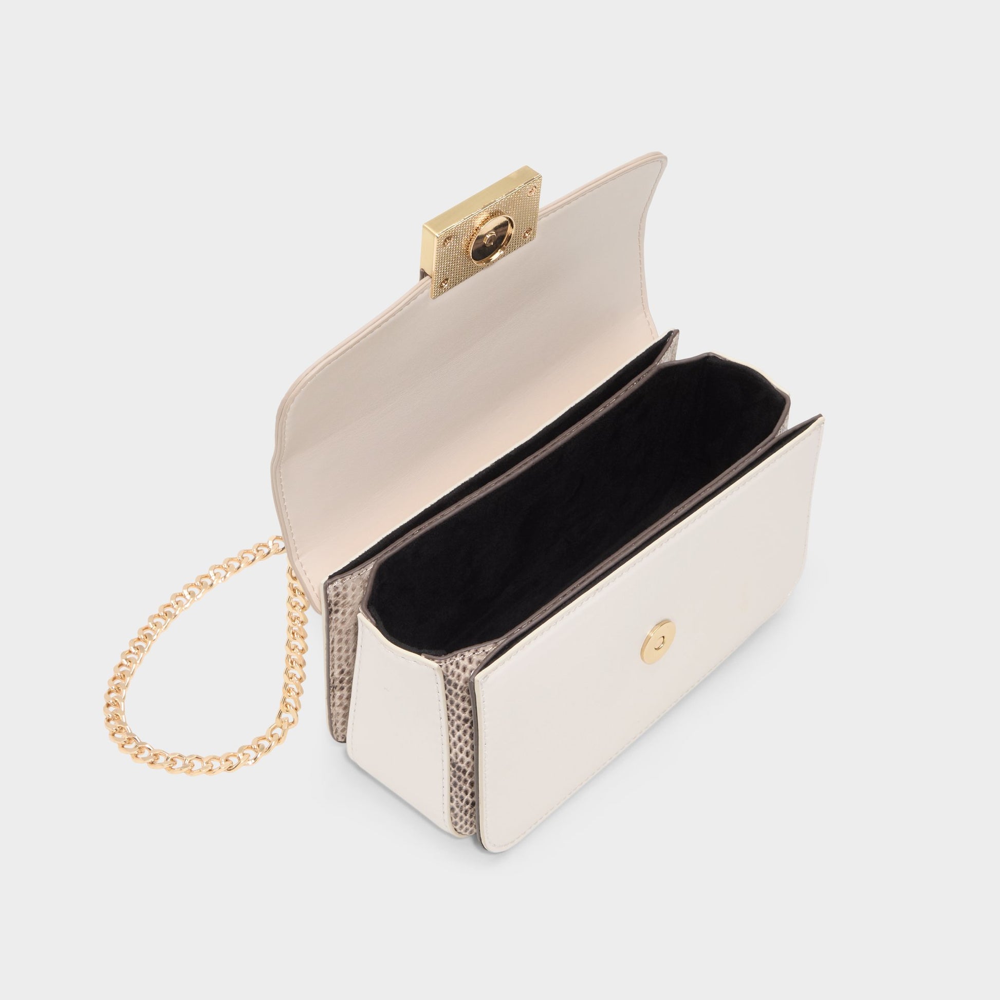 Product media for Adelianaa