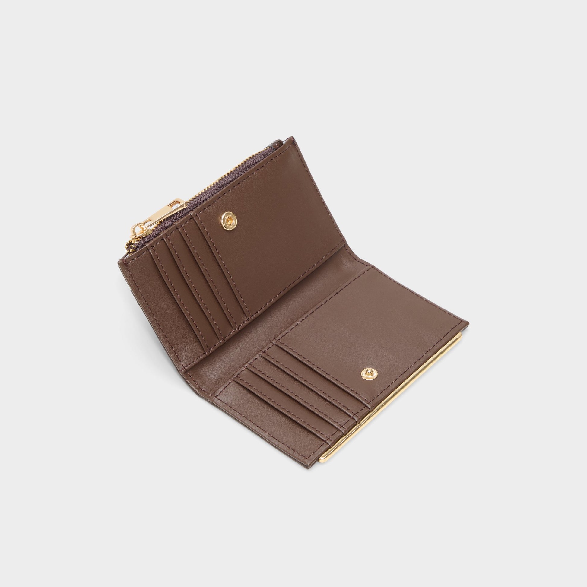 Product media for Mereclyaa
