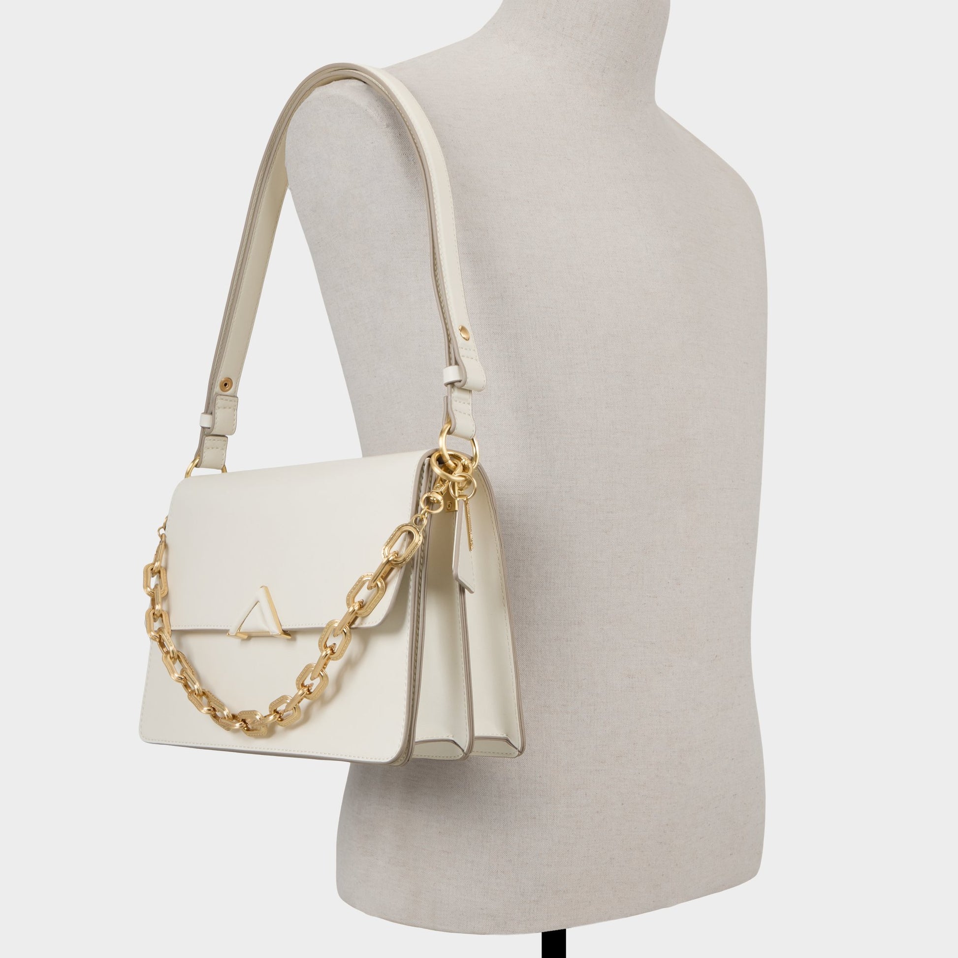 Product media for Luxebag