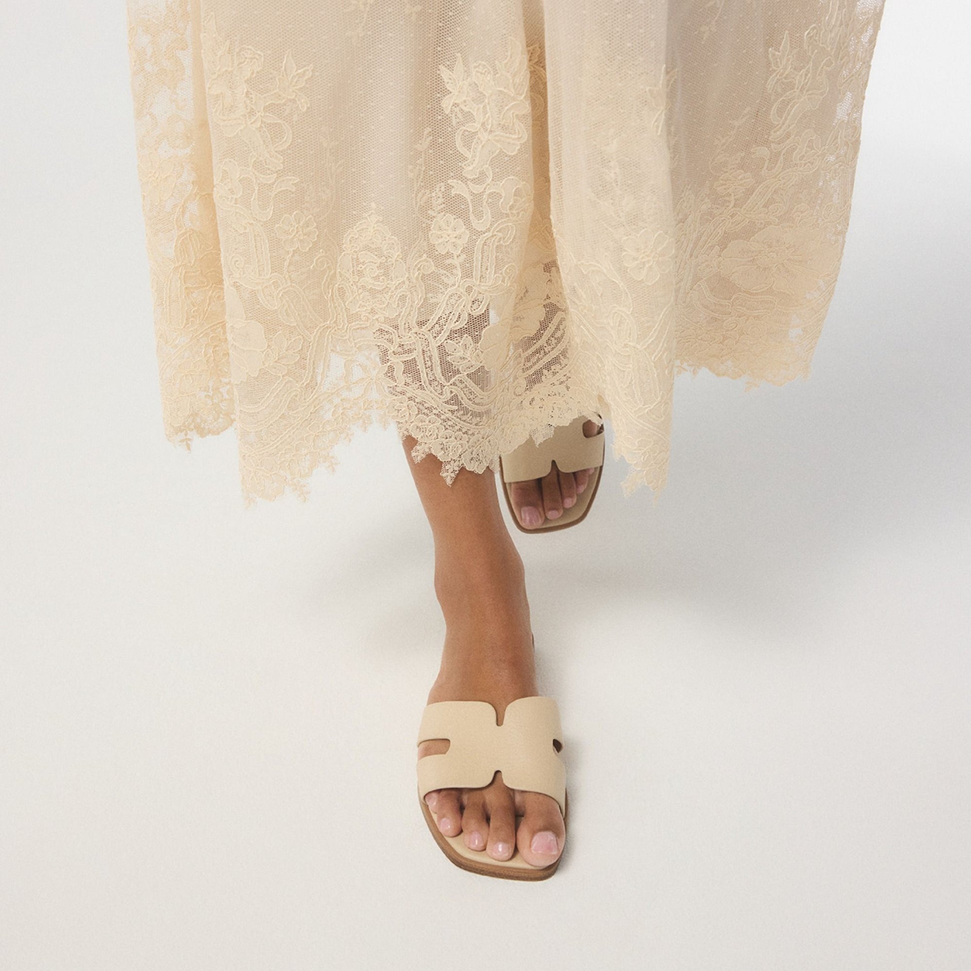 Product media for Itsandal