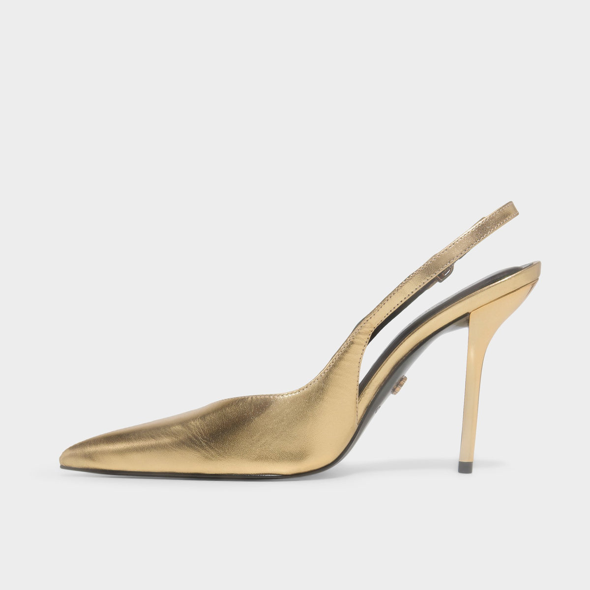 Vue latérale de Or Zuhair Murad x ALDO Slingback Heel