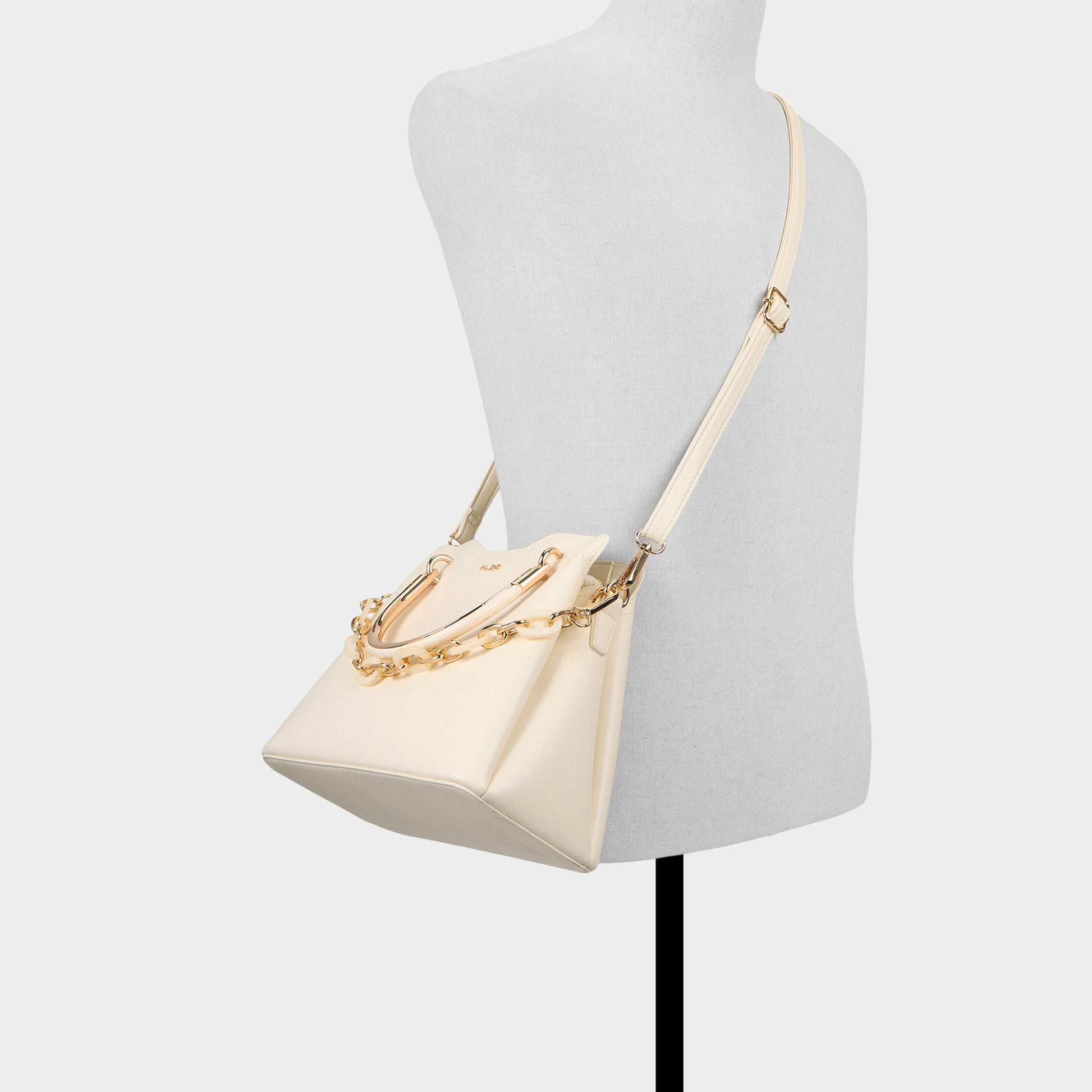 Product media for Arrayann
