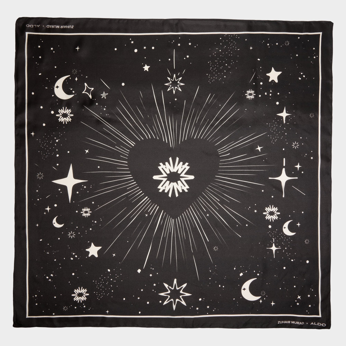 Support produit pour Zuhair Murad x ALDO Silk Scarf