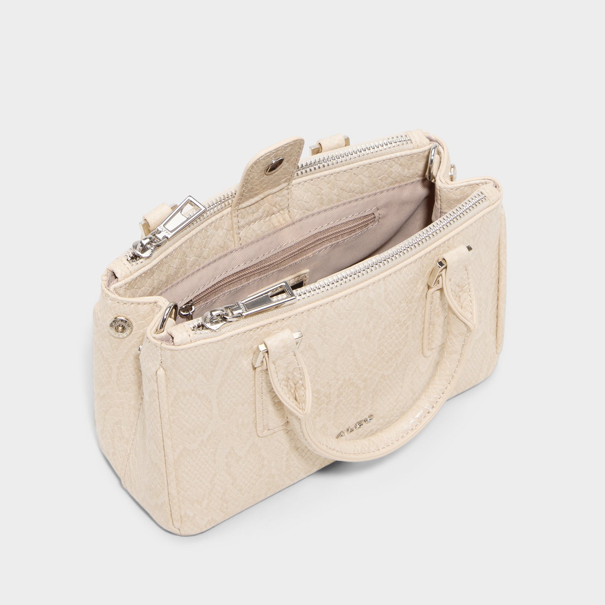Product media for Patricieaa