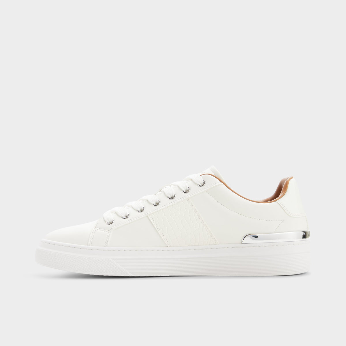 Vue latérale de Blanc Jaxton Low top sneaker