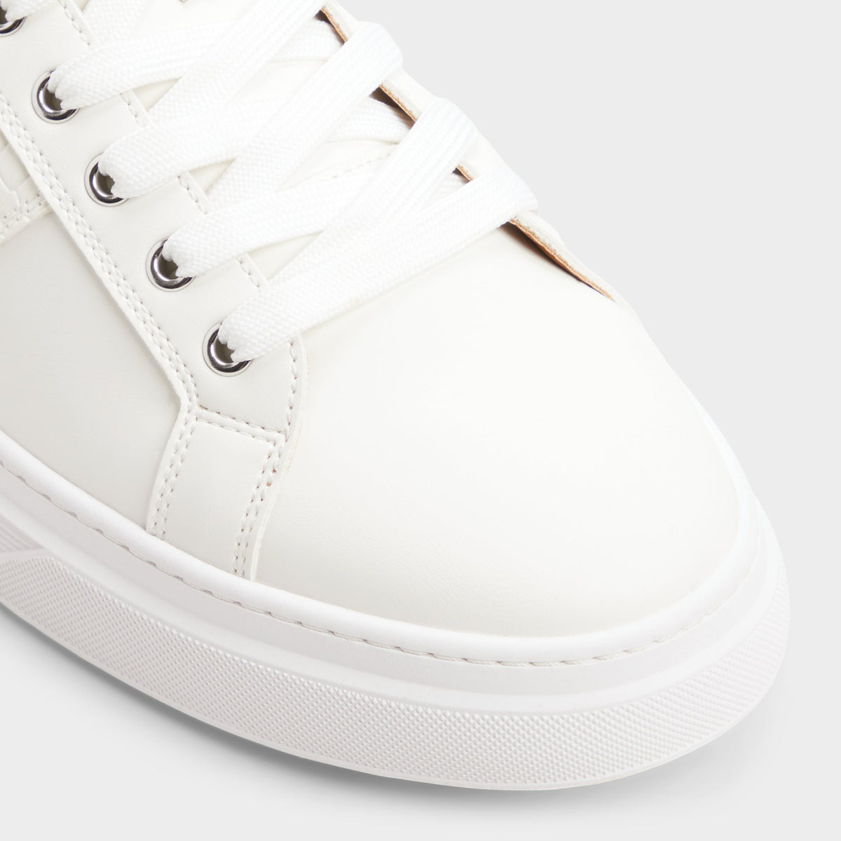 Gros plan de la Blanc Jaxton Low top sneaker