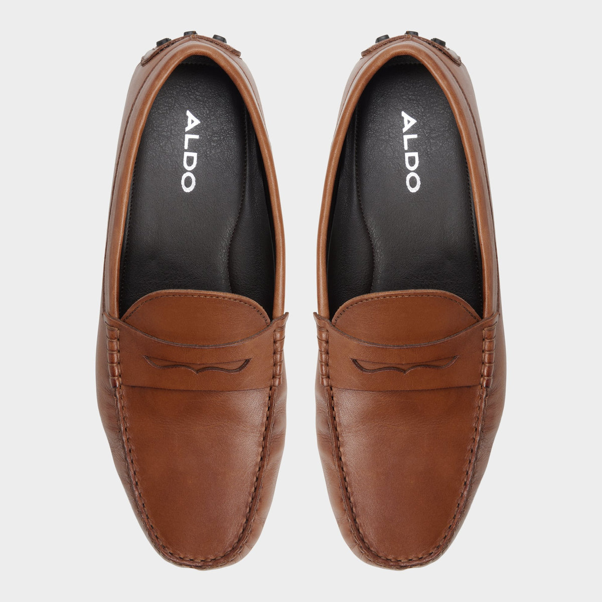 Top-down view of the Tan Jaritt Loafer