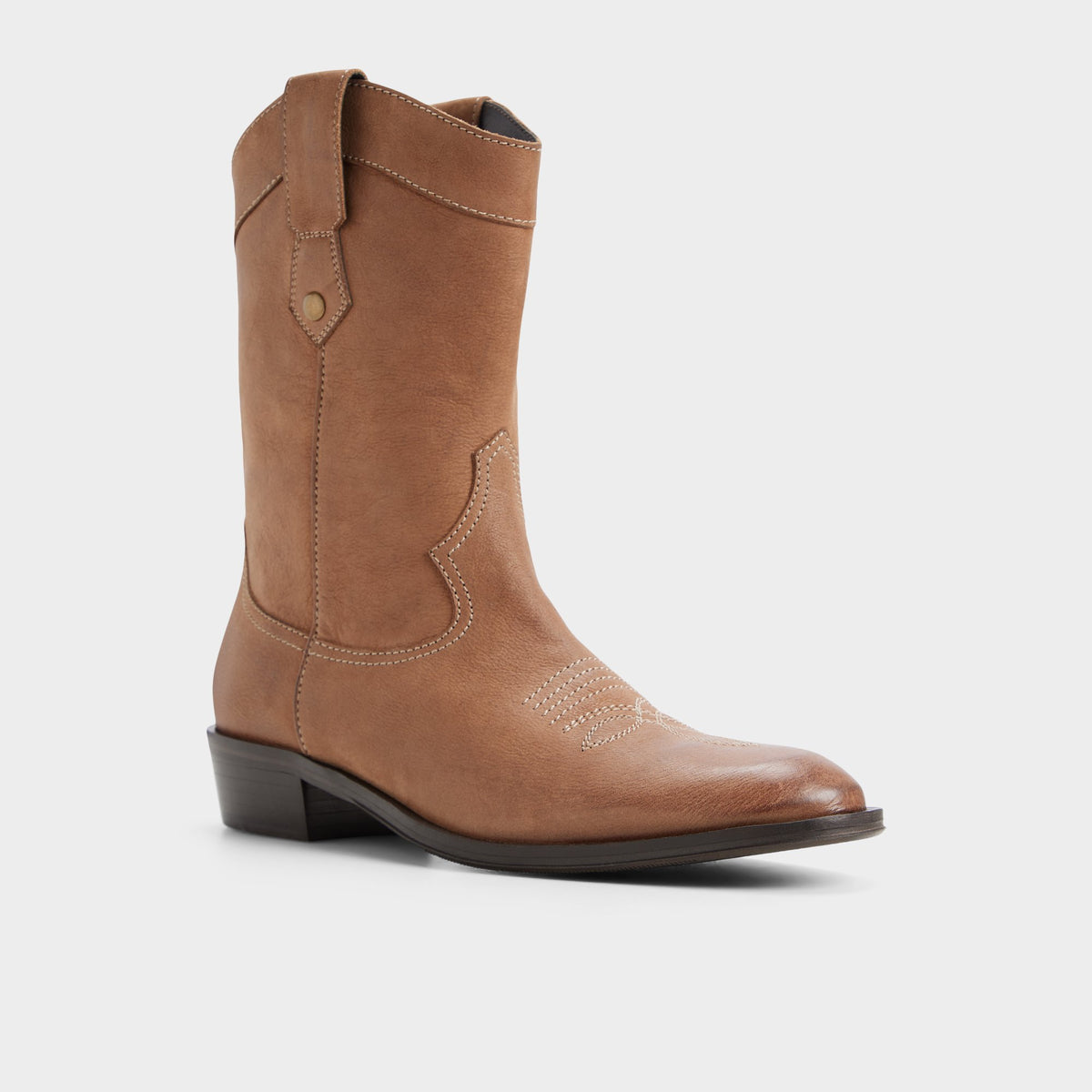 Three-quarter angle of Camel Rasmus Western boot's back side