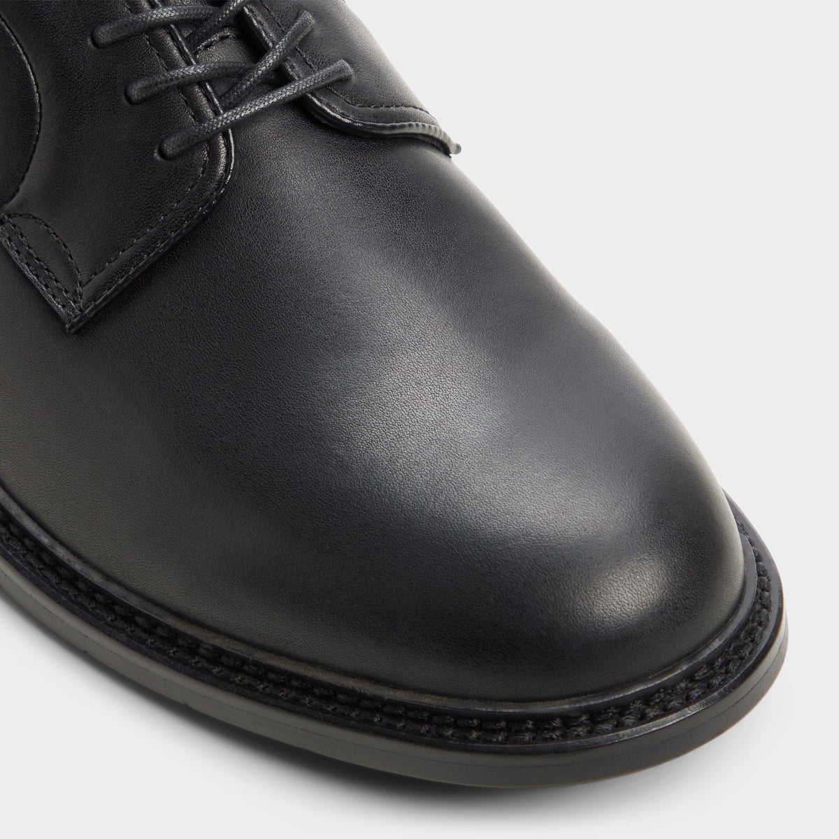 Close-up of the Black Sorento Derby shoe