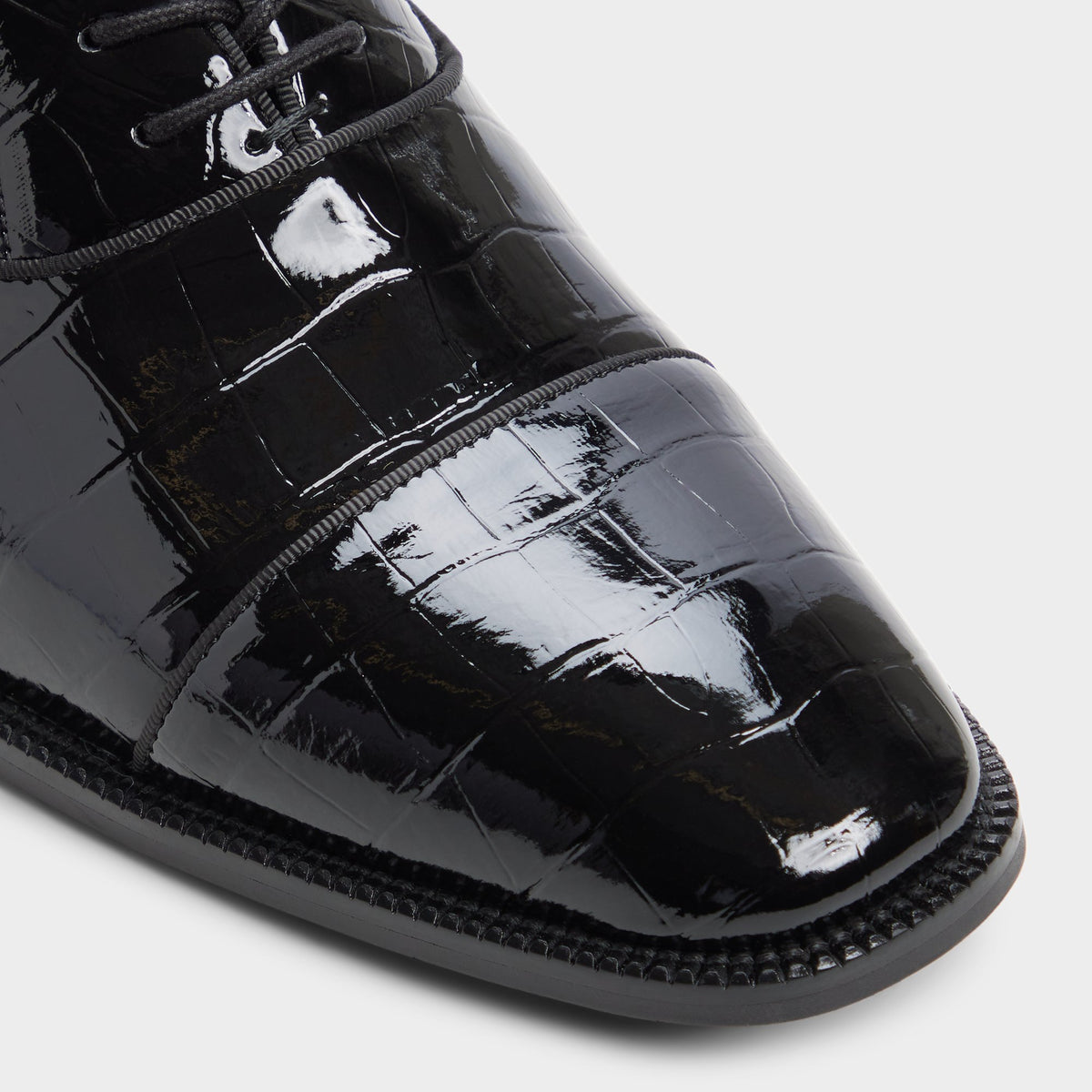 Gros plan de la Autre noir Ed Chaussure Oxford