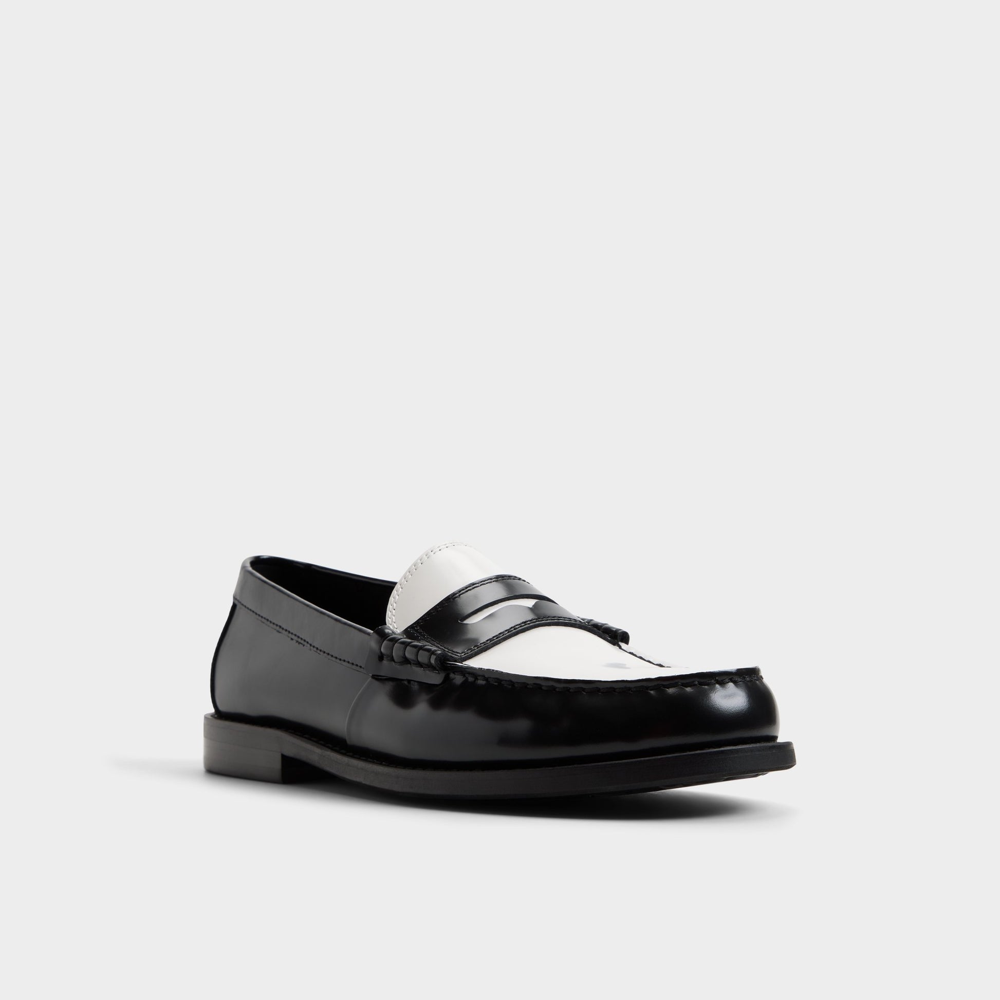 Three-quarter angle of Black/white Emil Loafer's front side