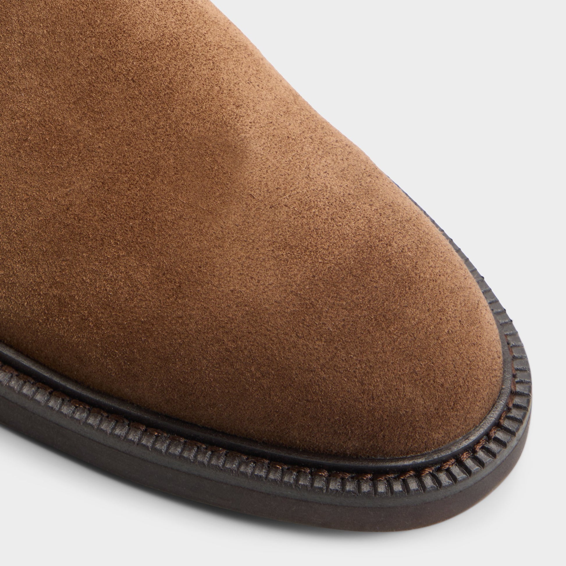 Close-up of the Brown Malmo Chelsea boot