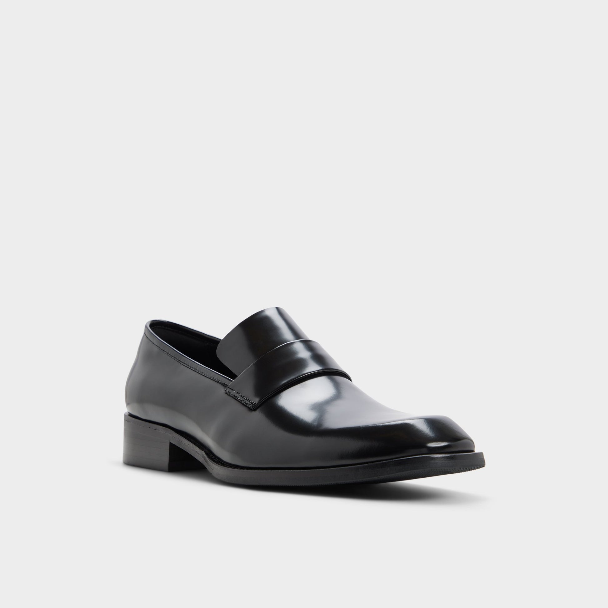 Three-quarter angle of Black Theodor Loafer's front side