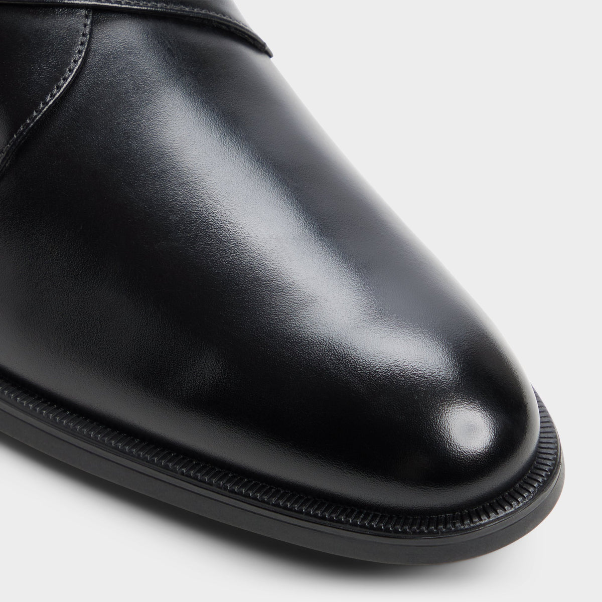 Gros plan de la Noir Colsen Flâneur double boucle