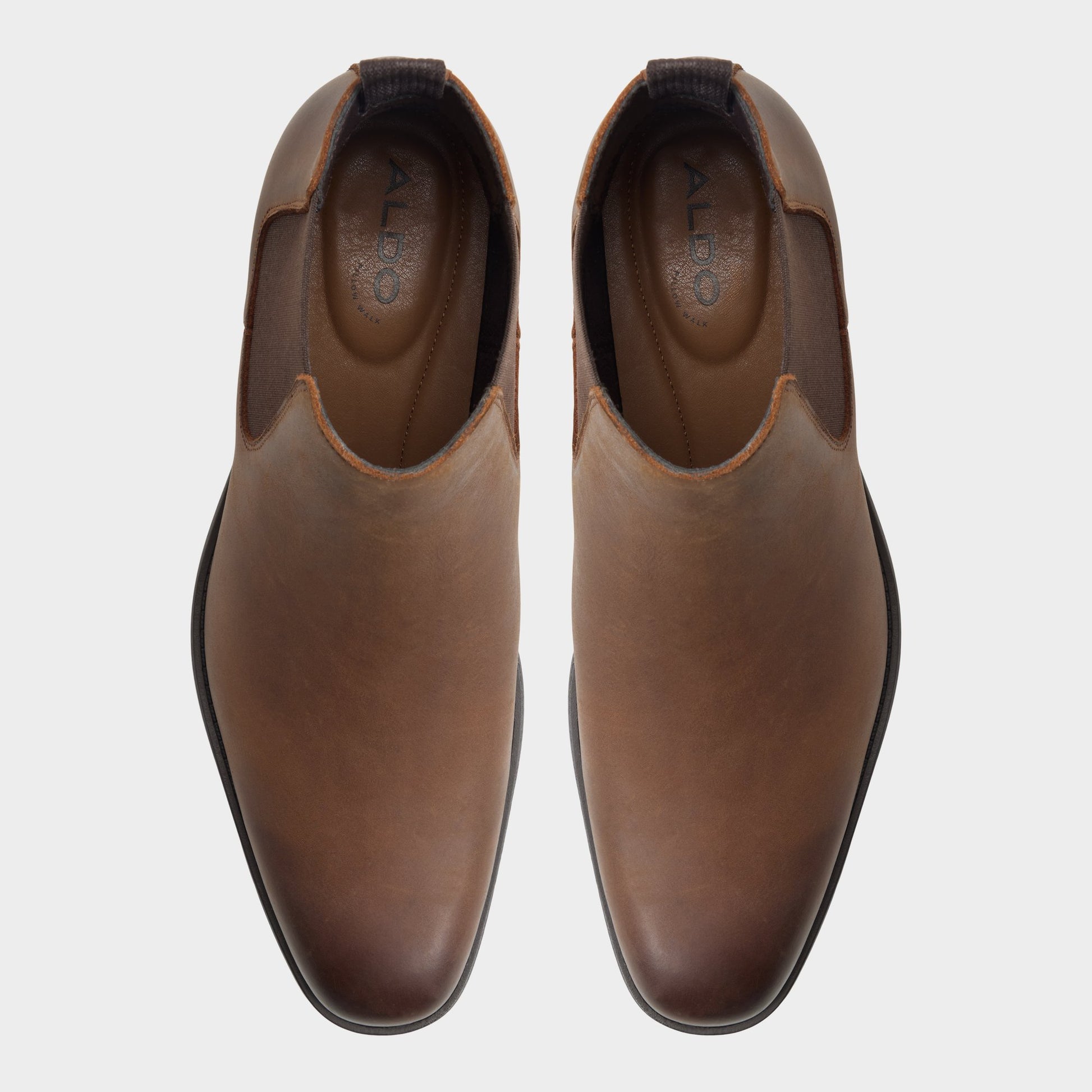 Top-down view of the Brown Ritchie Chelsea boot