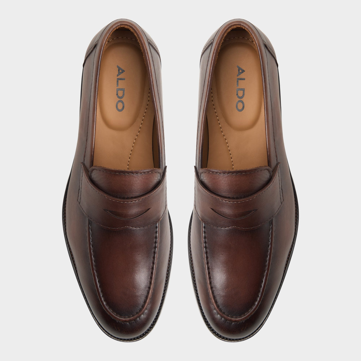 Top-down view of the Dark brown Iven Slip-on