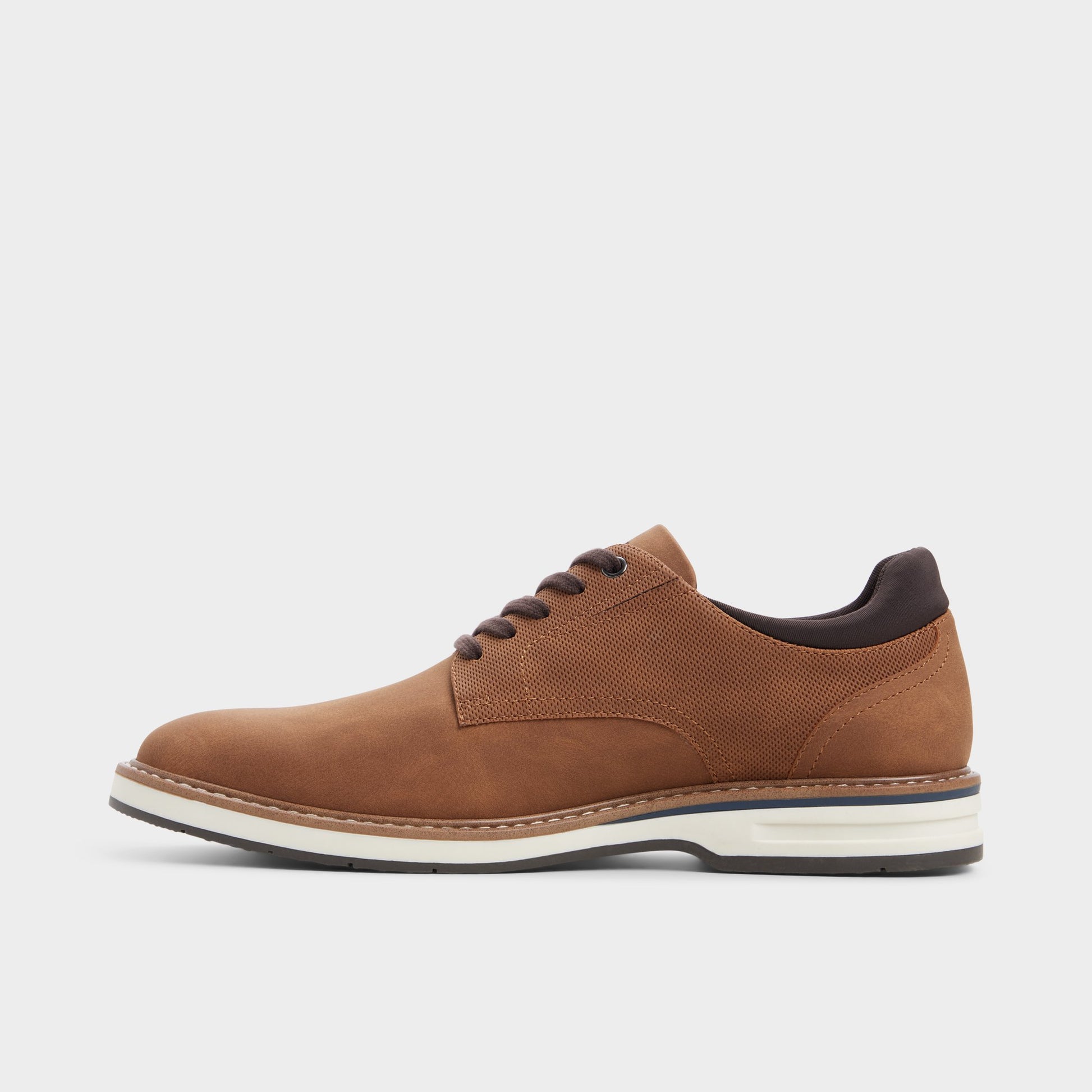 Side view of Tan Terrano Oxford shoe