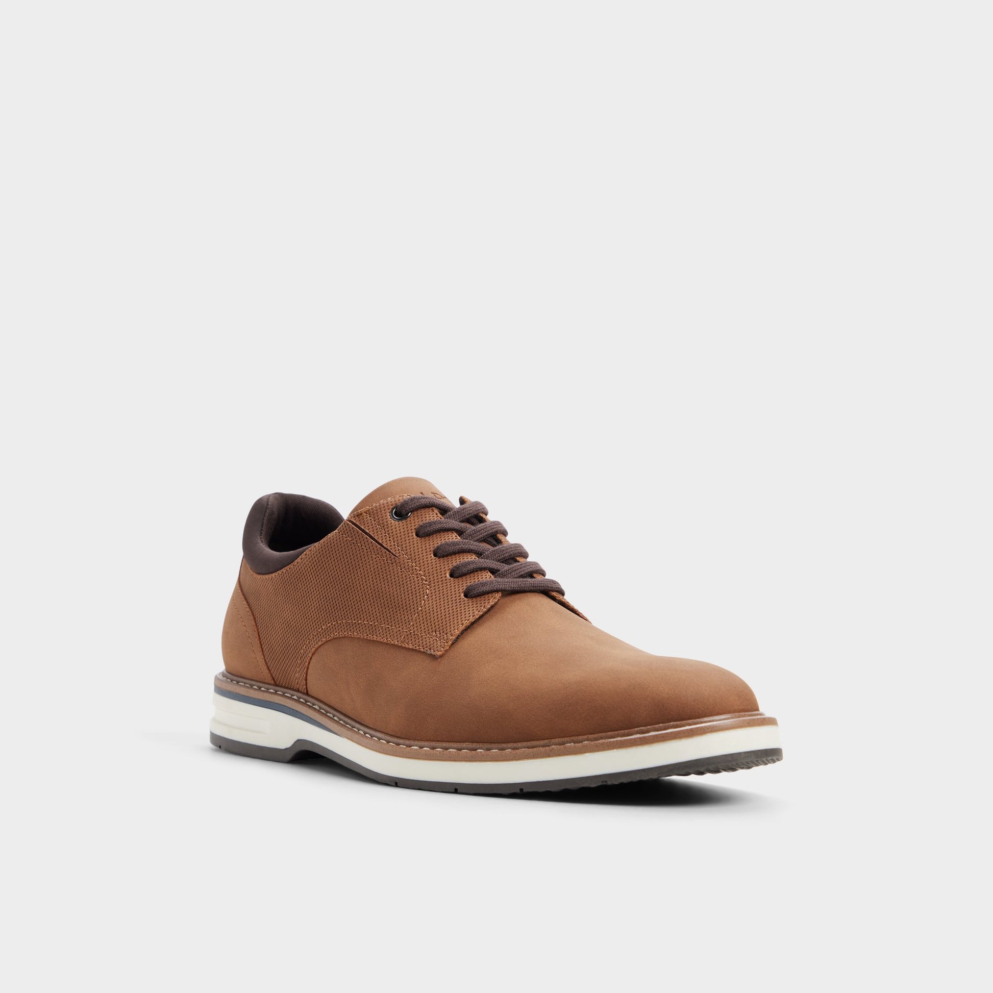 Three-quarter angle of Tan Terrano Oxford shoe's front side