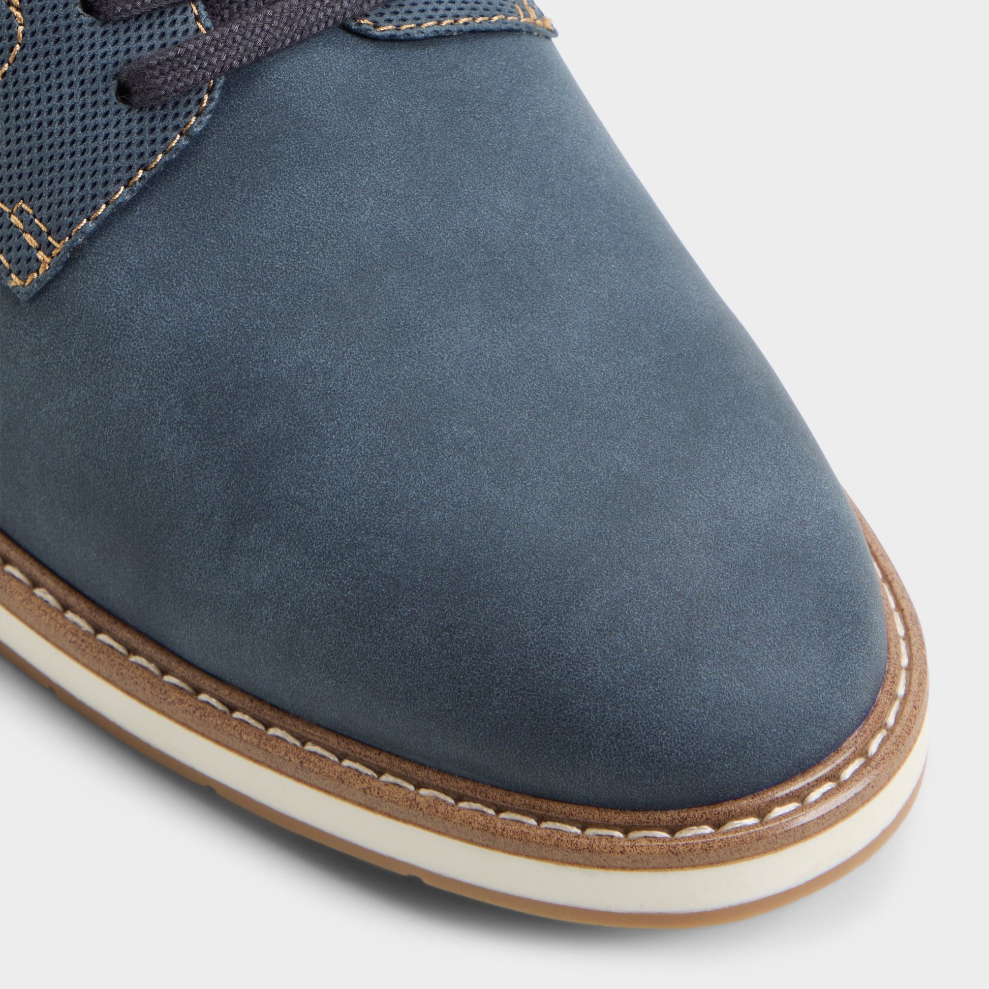 Close-up of the Navy Terrano Oxford shoe