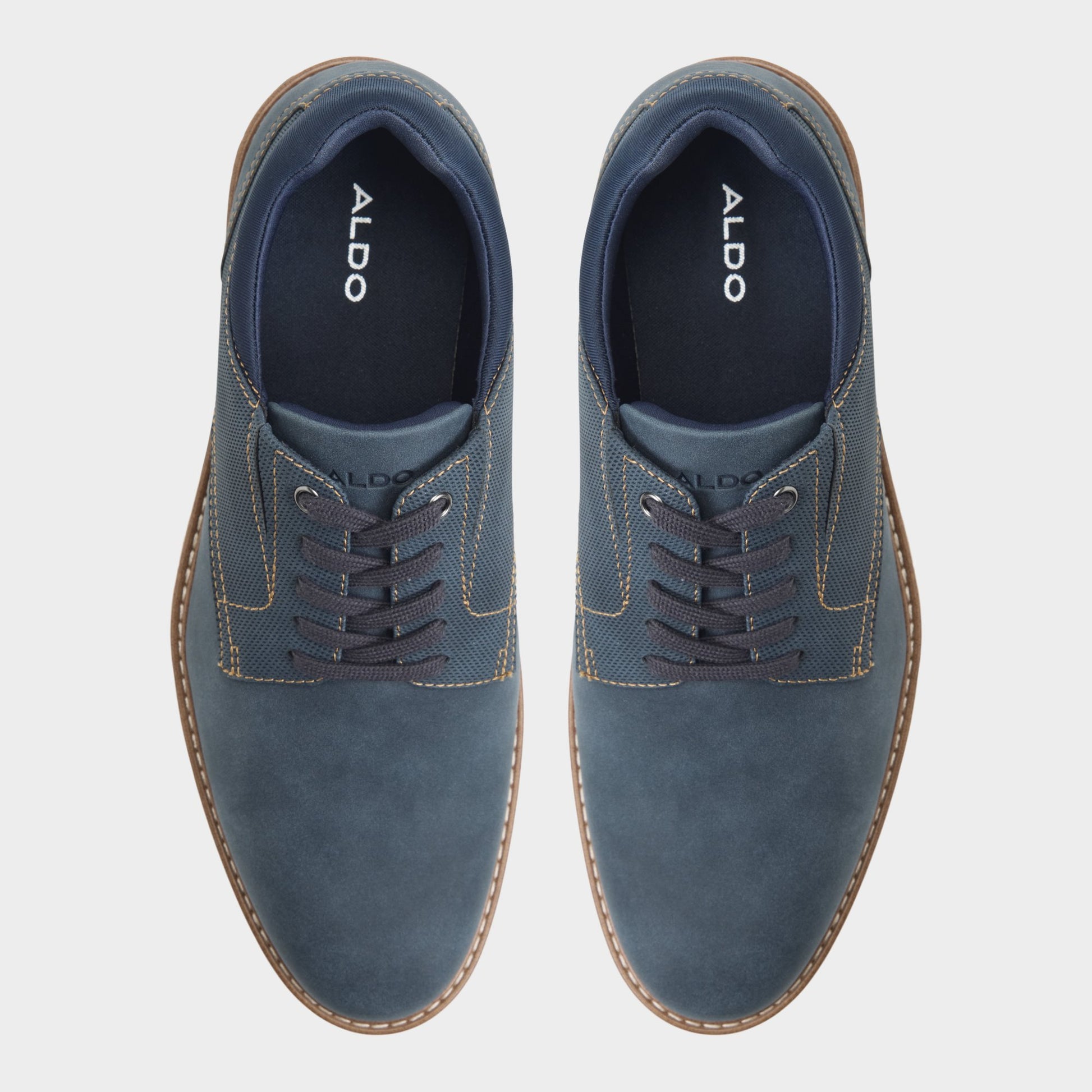 Top-down view of the Navy Terrano Oxford shoe