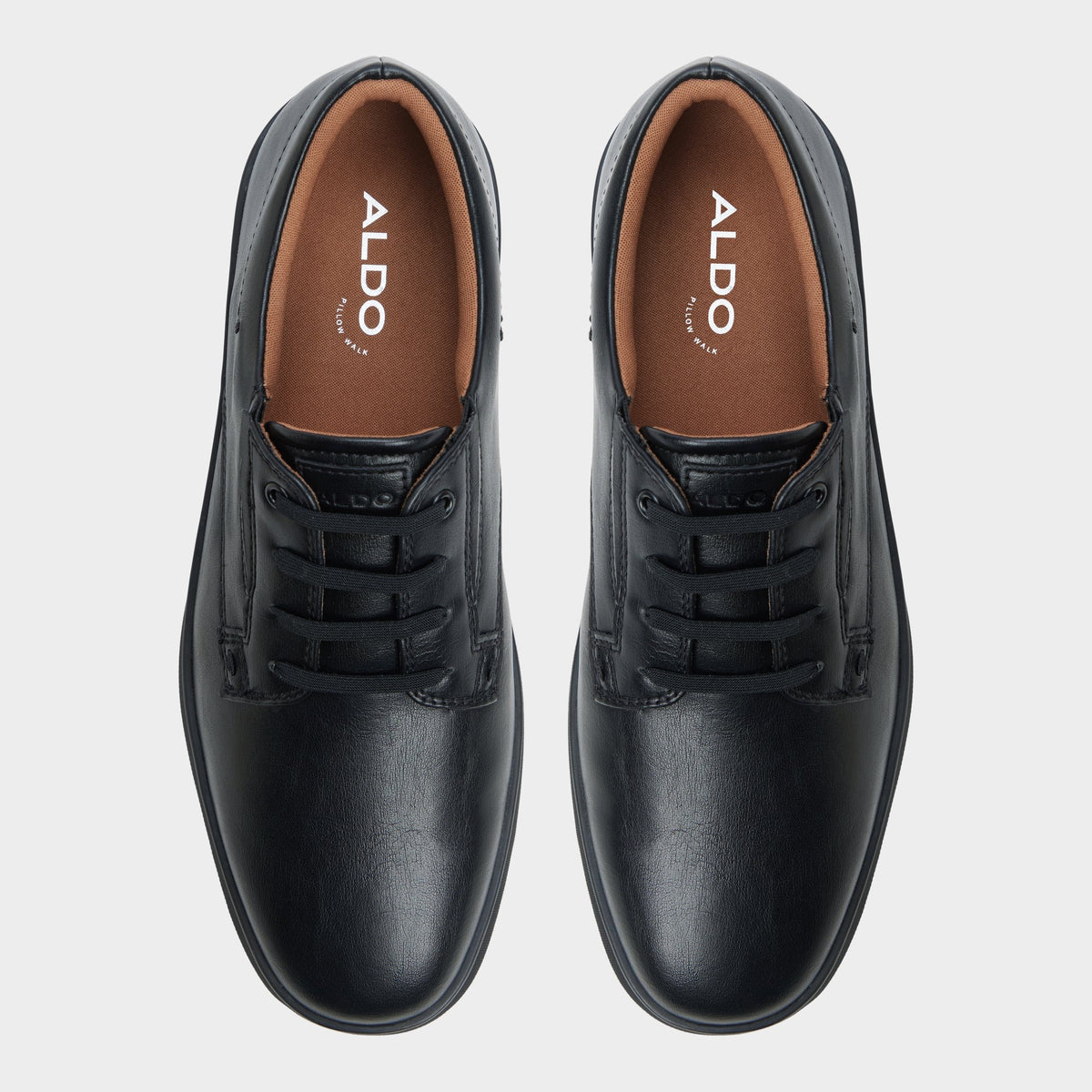 Top-down view of the Black/black Dougie Slip-on sneaker