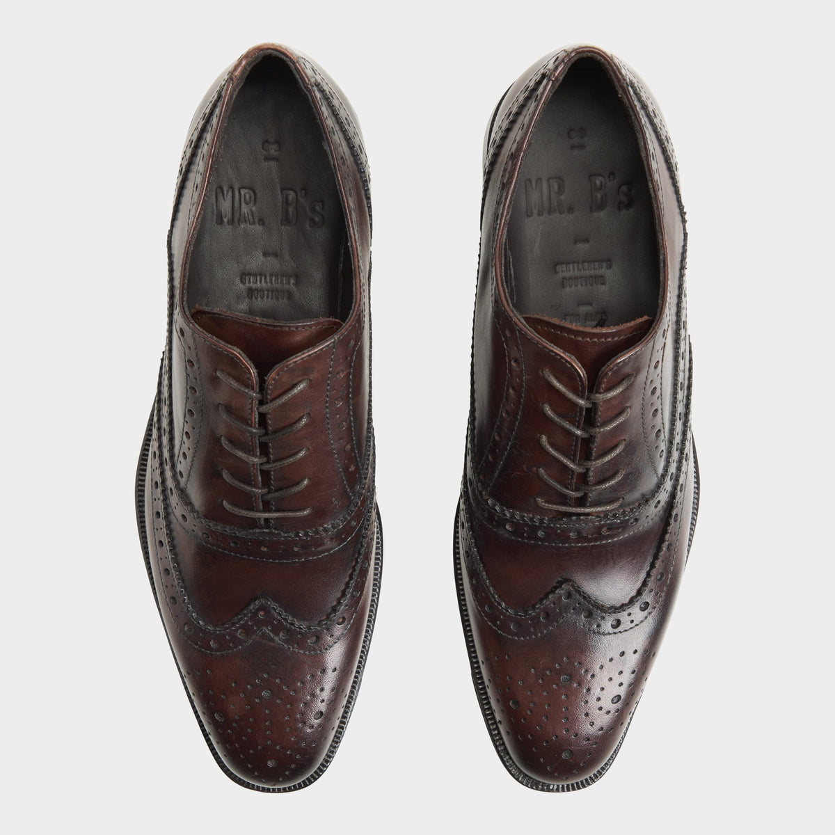 Top-down view of the Brown Fillipo Brogue lace-up shoe