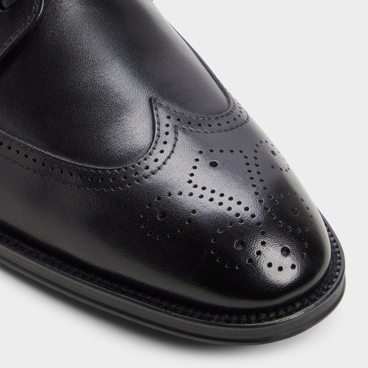 Close-up of the Black Valen Brogue lace-up shoe