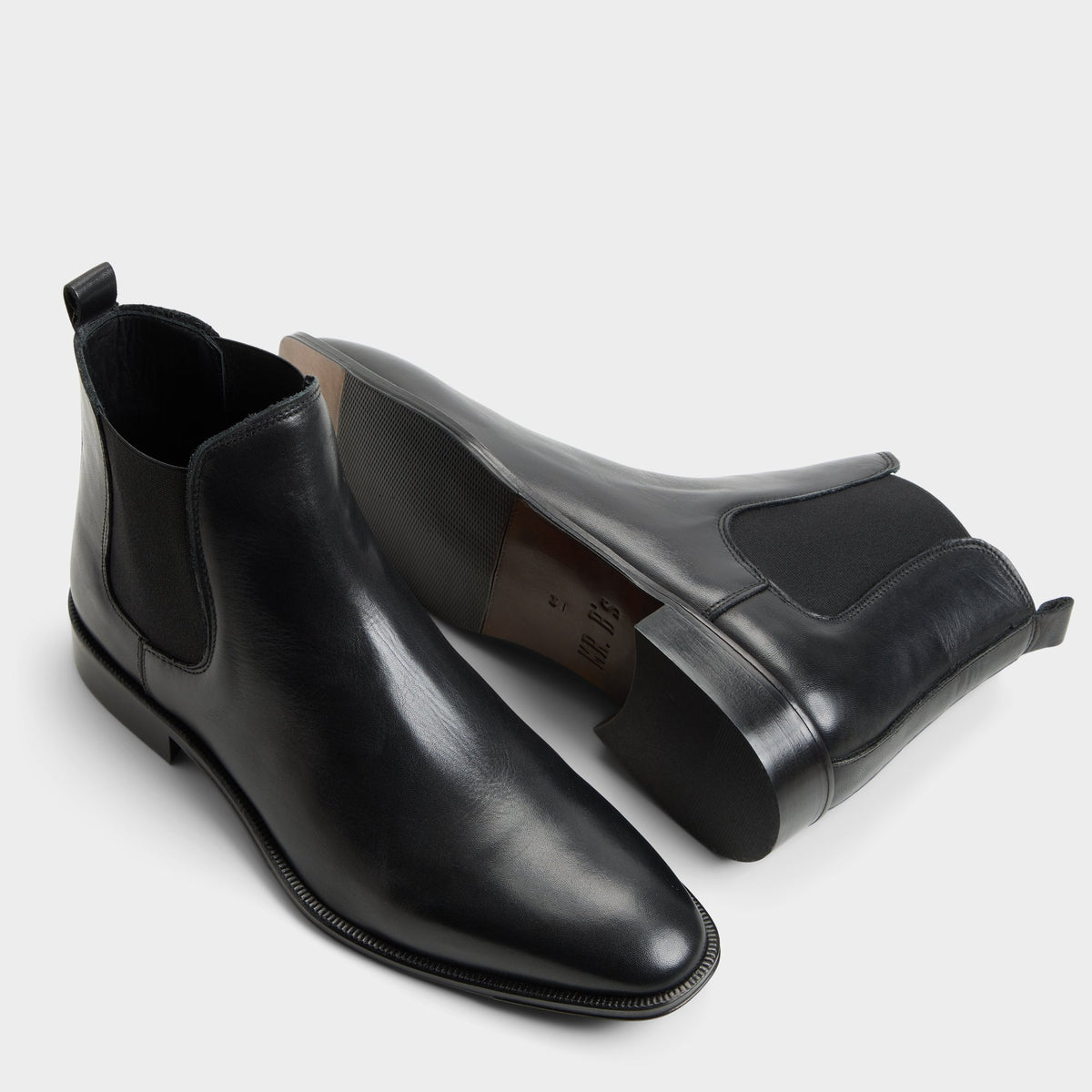 Highlighted view of a pair of Black Cristiano Chelsea boots