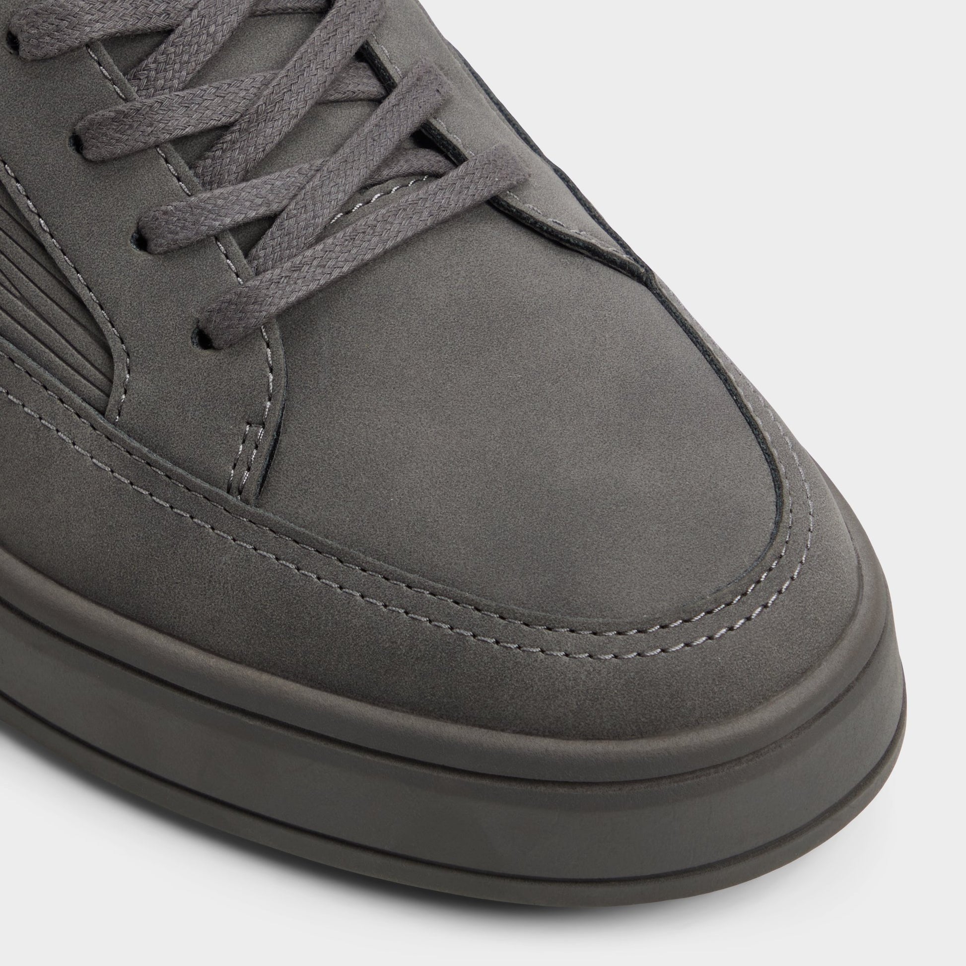 Close-up of the Charcoal Miko Low top sneaker