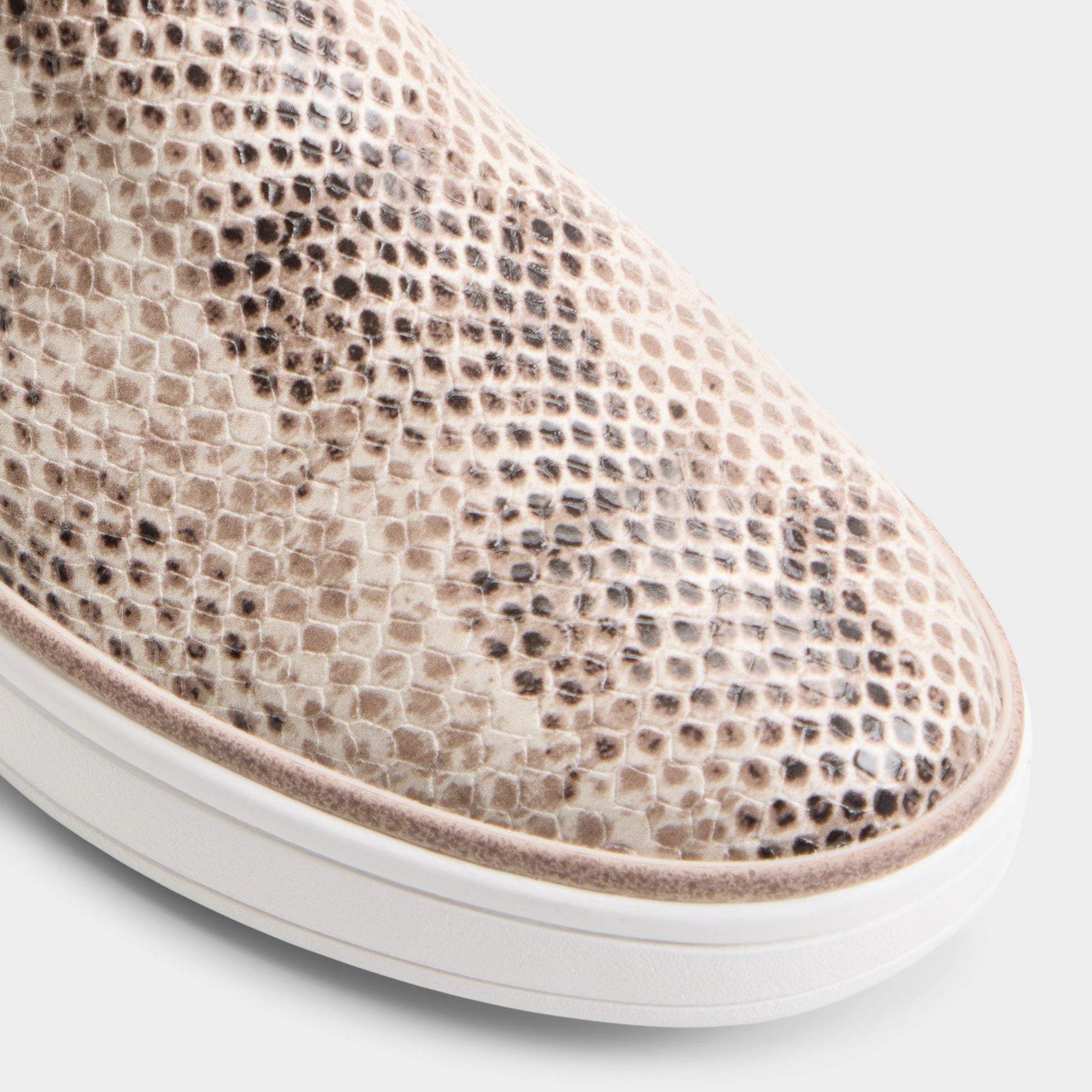 Close-up of the Grey multi Ballivian Loafer
