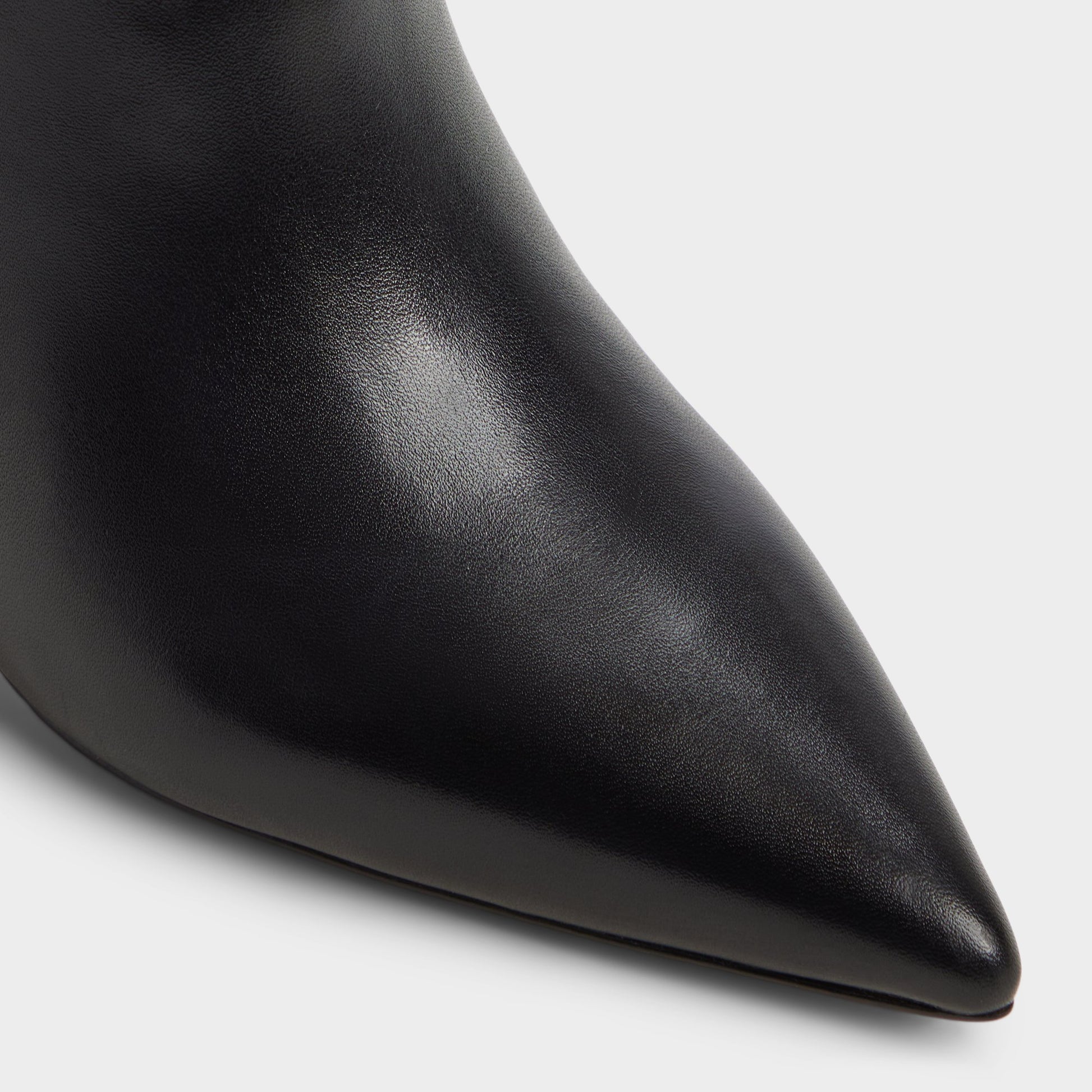 Close-up of the Black Saphiria-xwc Stiletto heel knee-high boot