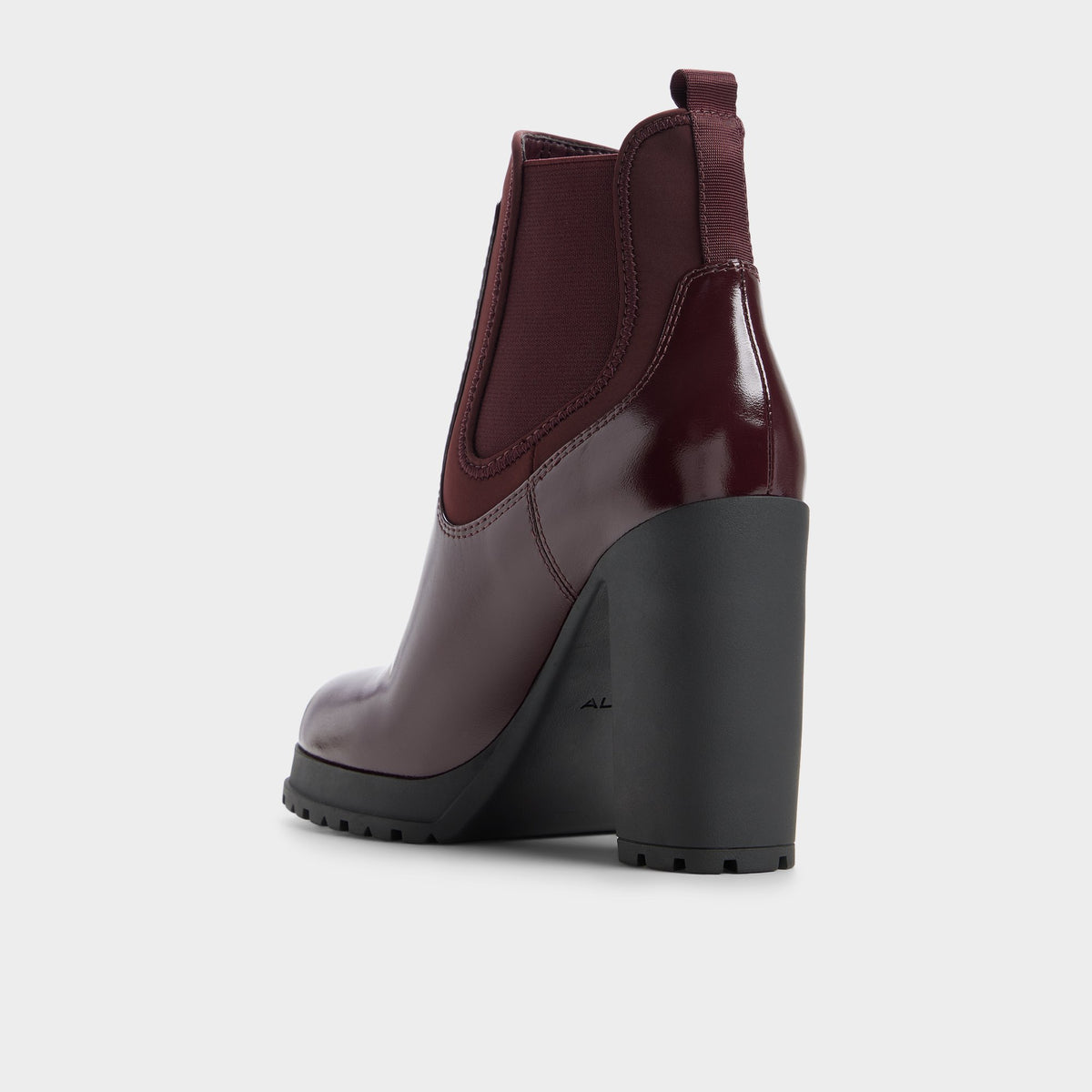 Side view of Bordo Bold