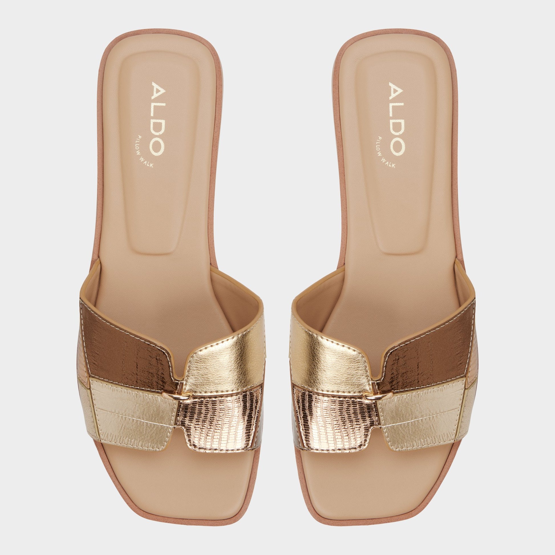 Top-down view of the Gold Itsandalmix Slide sandal
