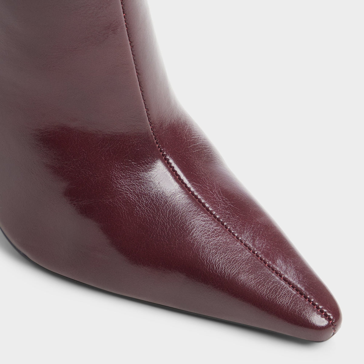 Close-up of the Bordo Ridlee Stiletto heel knee-high boot