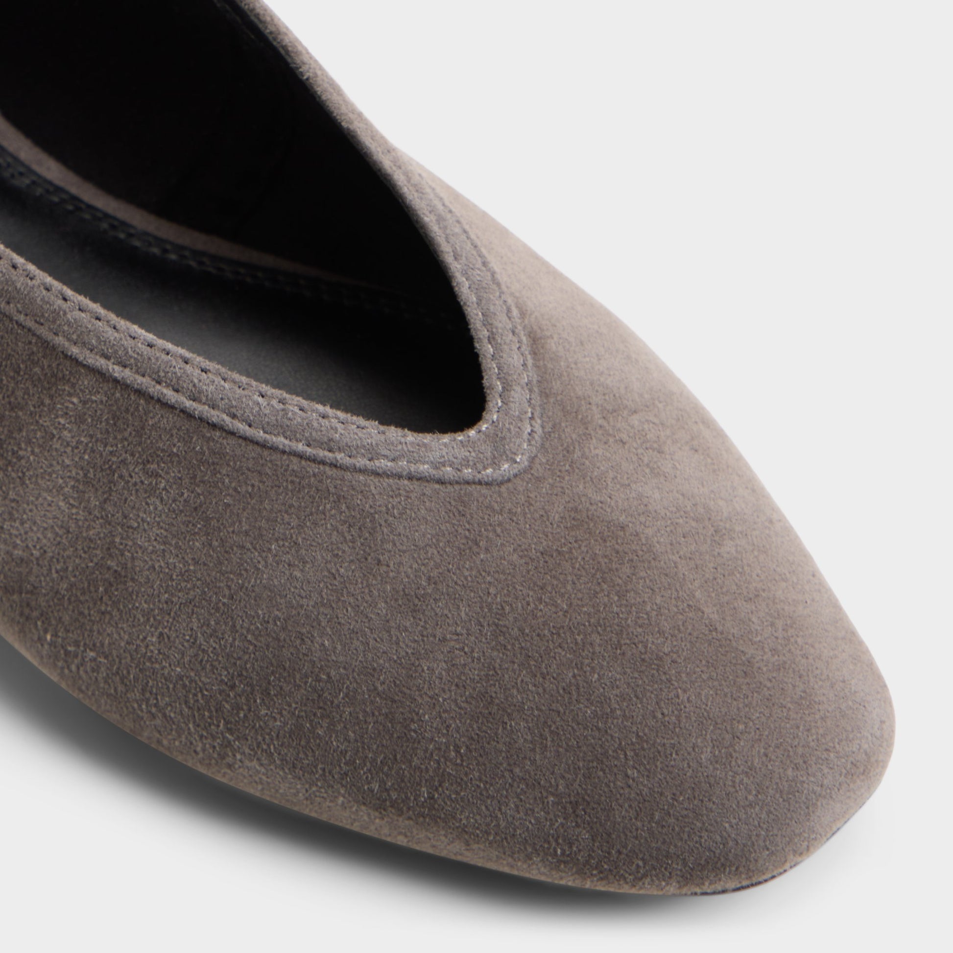Close-up of the Medium grey Ayrah Ballerina