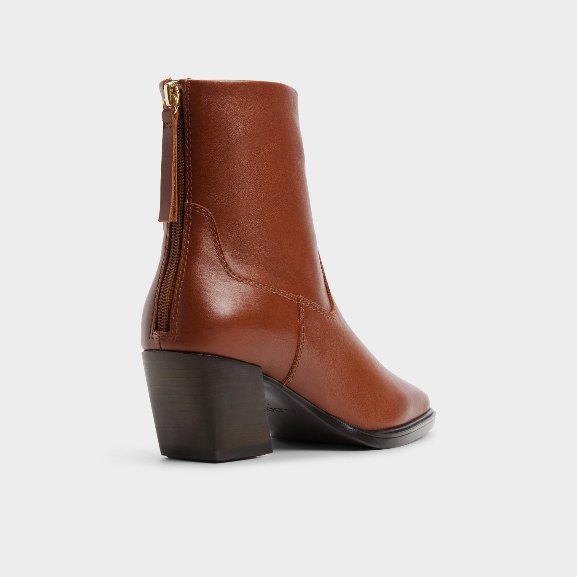 Three-quarter angle of Medium brown Ybiraweth Block heel ankle boot's back side