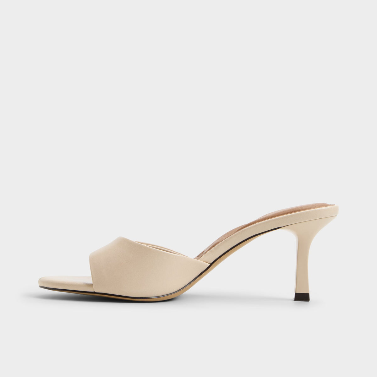 Side view of Cream Annaberaen Heeled mule