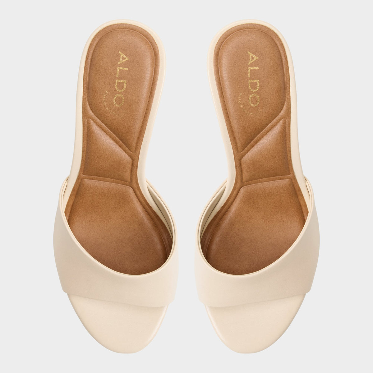 Top-down view of the Cream Annaberaen Heeled mule
