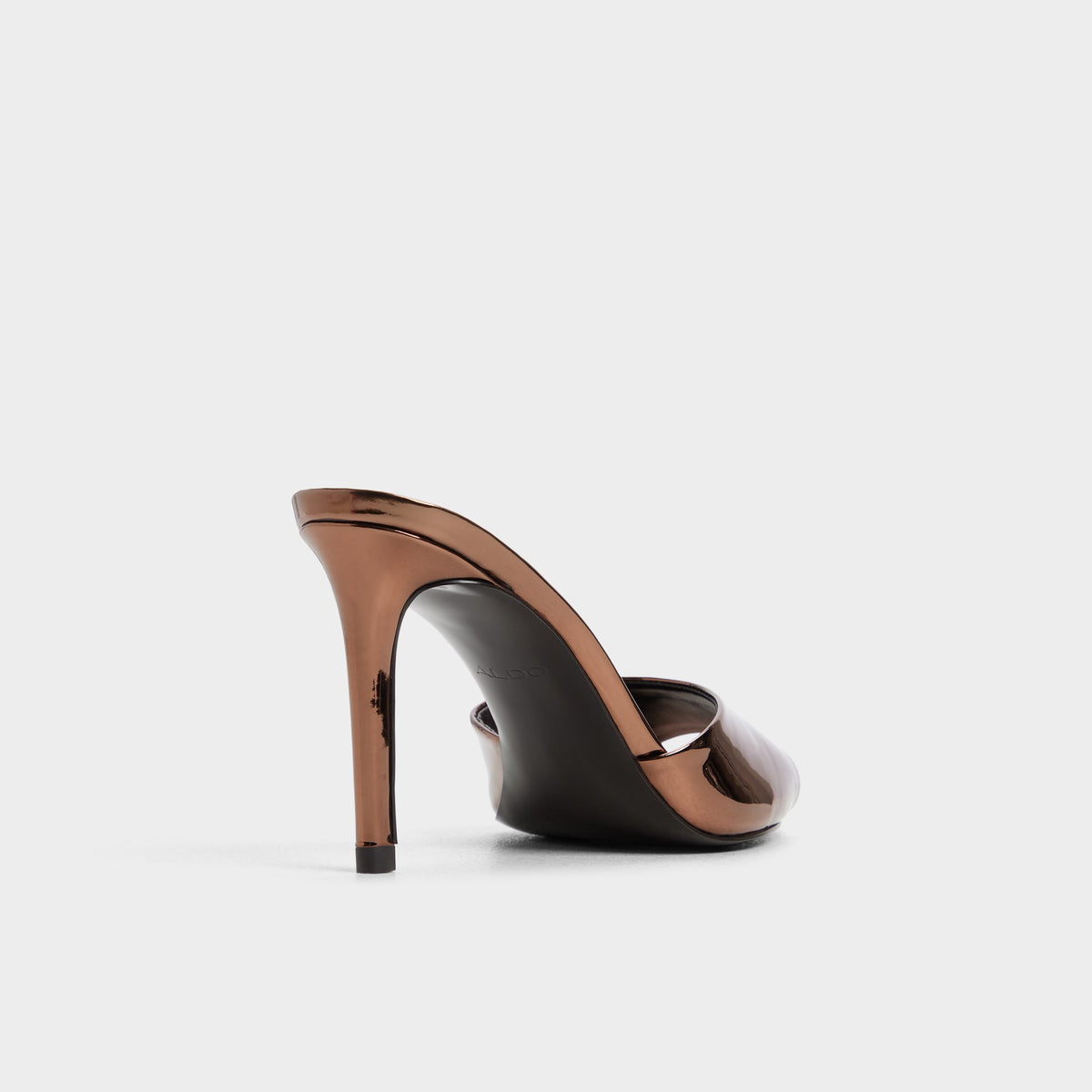 Three-quarter angle of Medium brown Anniebrilden Heeled mule's back side